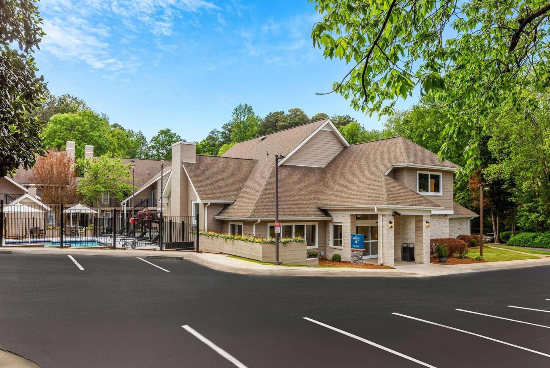 WaterWalk Extended Stay by Wyndham Atlanta Perimeter photo 1