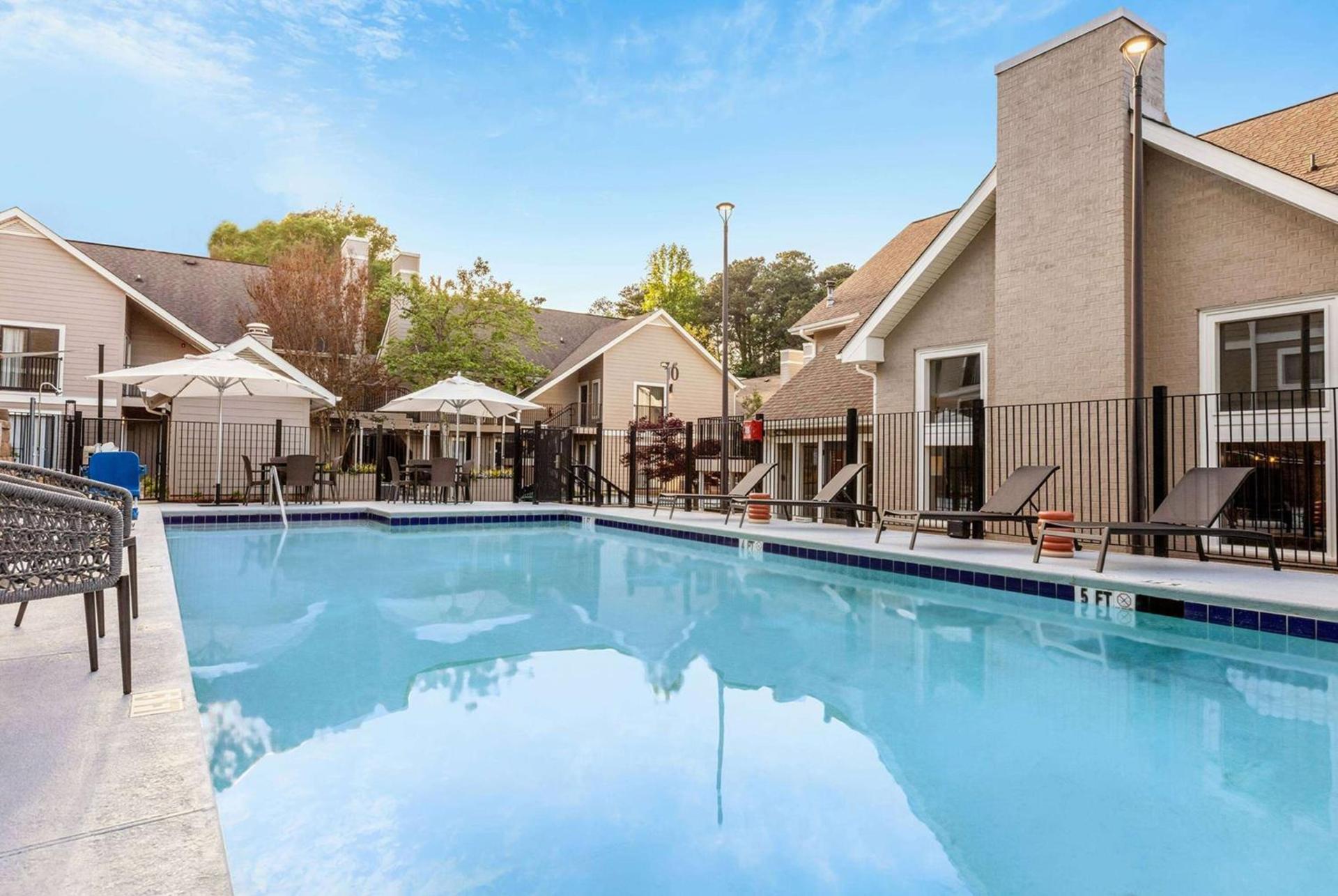 WaterWalk Extended Stay by Wyndham Atlanta Perimeter photo 5
