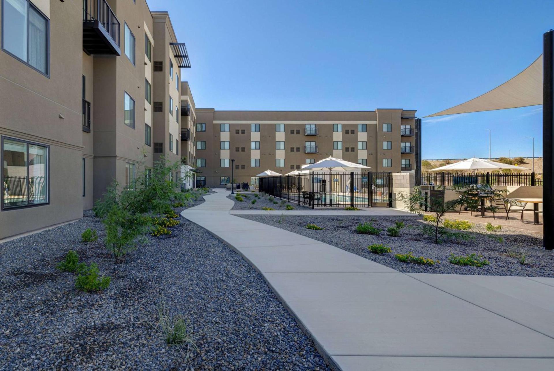 WaterWalk Extended Stay by Wyndham Tucson photo 8