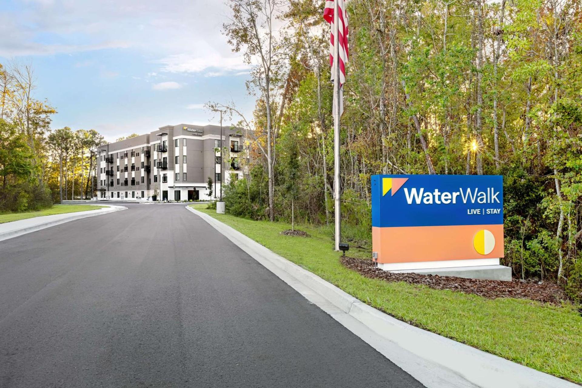 WaterWalk Extended Stay by Wyndham Jacksonville Deerwood Pk photo 35