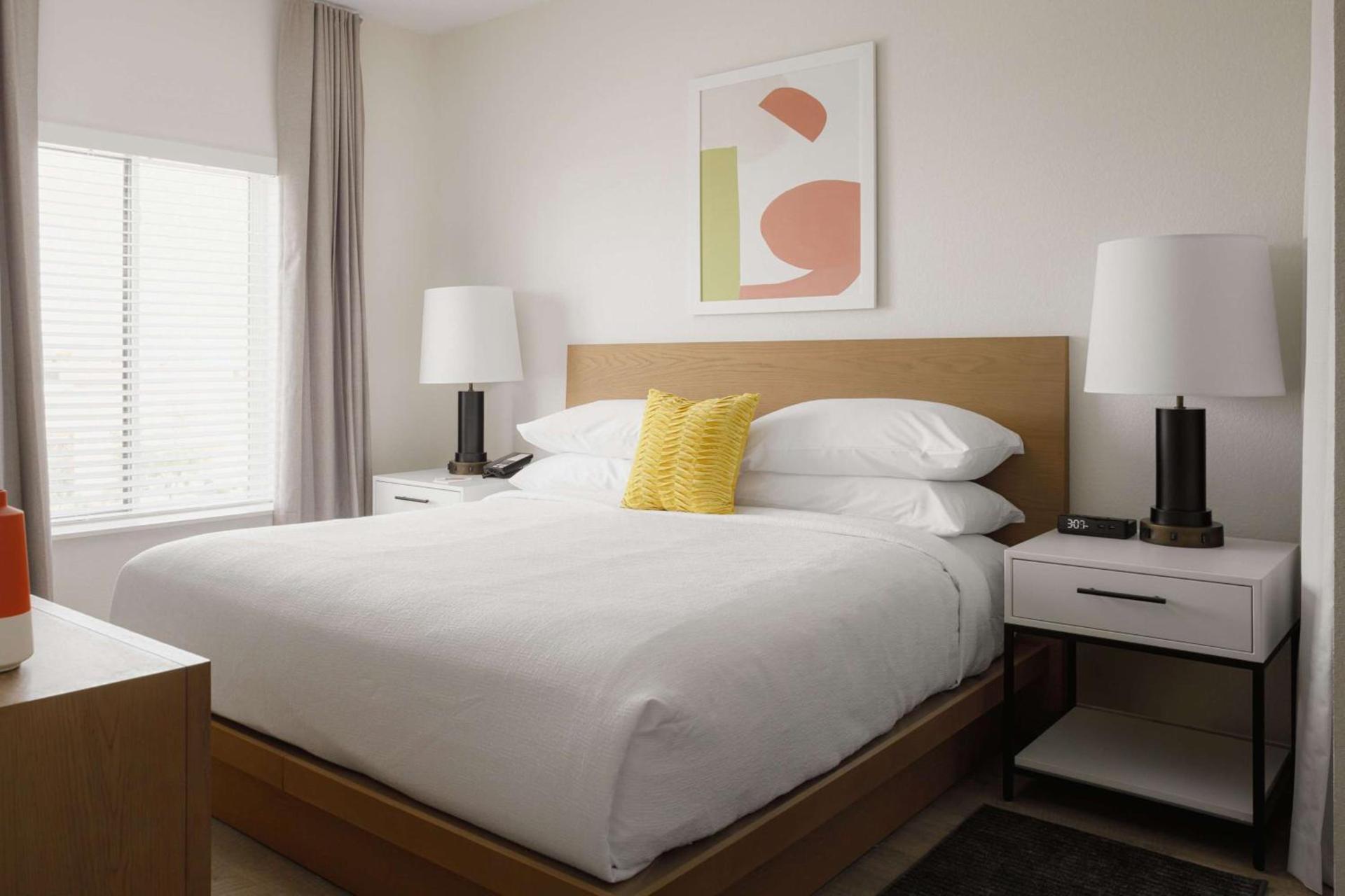 WaterWalk Extended Stay by Wyndham Jacksonville Deerwood Pk photo 23