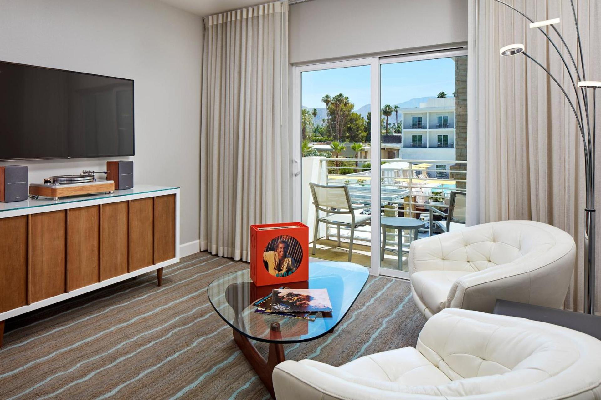 HOTEL PASEO, Autograph Collection photo 49