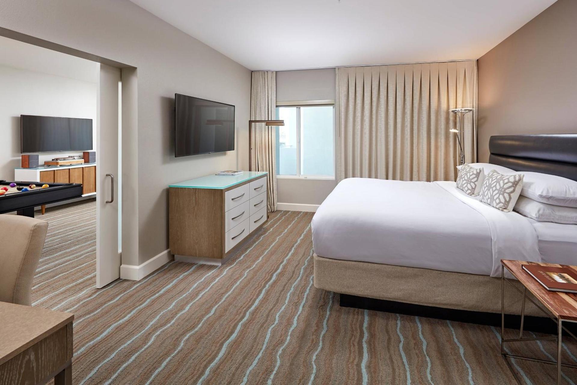 HOTEL PASEO, Autograph Collection photo 50