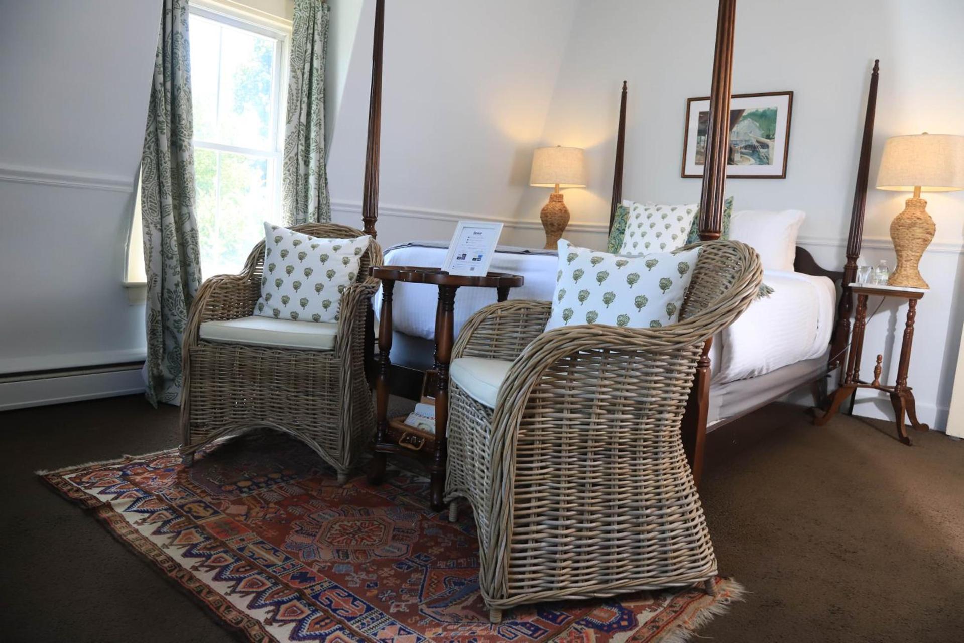 Hartstone Inn photo 29