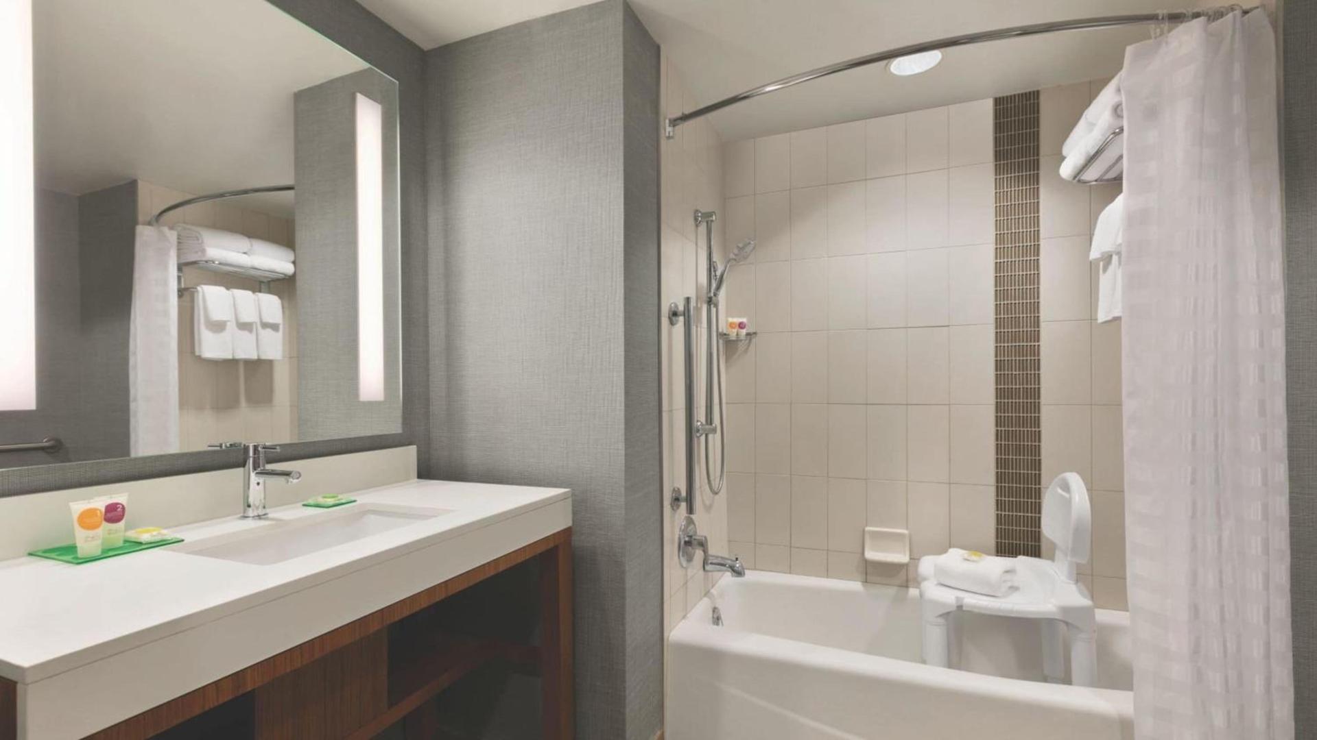 Hyatt Place Baltimore Inner Harbor photo 28