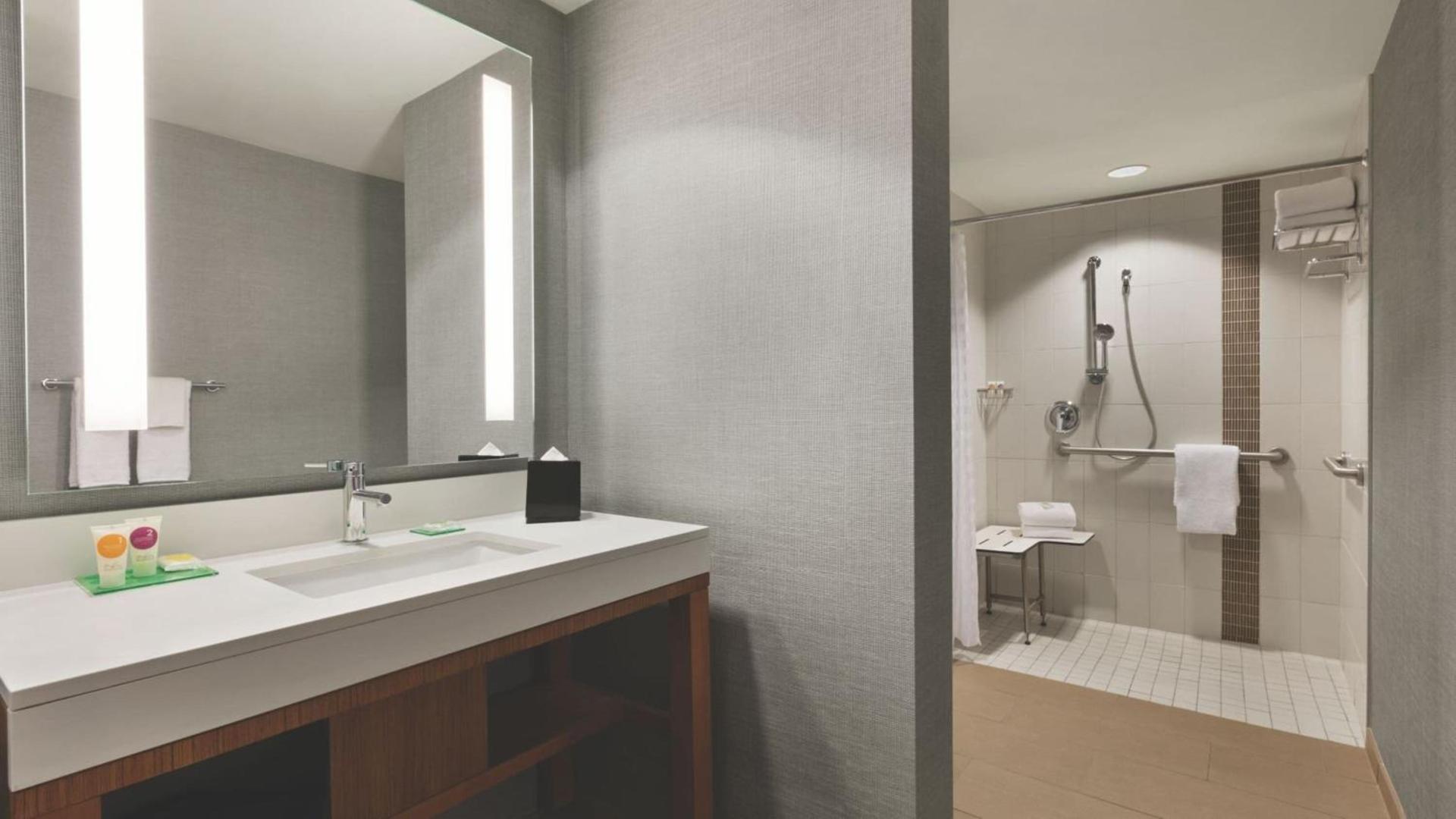 Hyatt Place Baltimore Inner Harbor photo 32