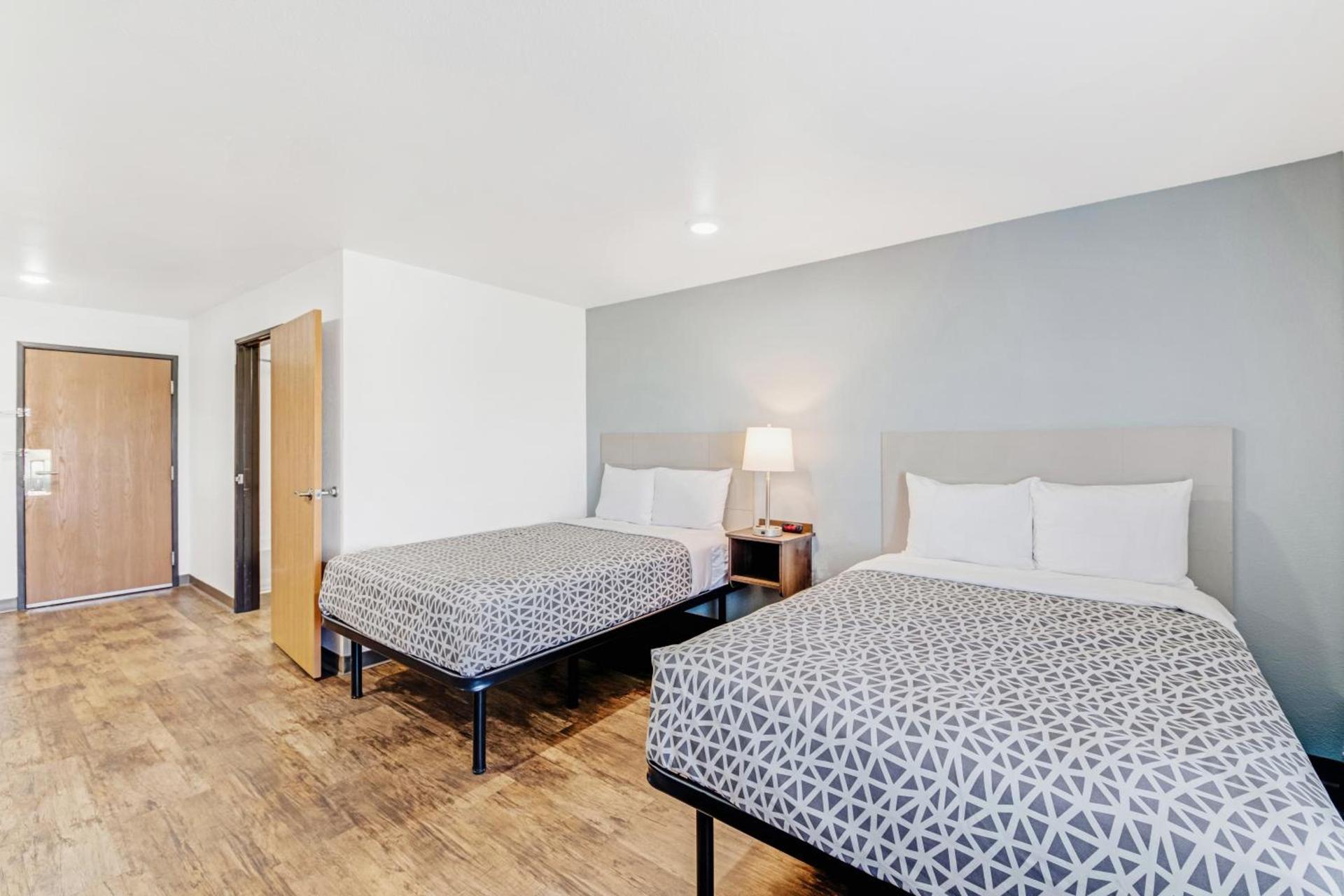 WoodSpring Suites Austin North I-35 photo 28