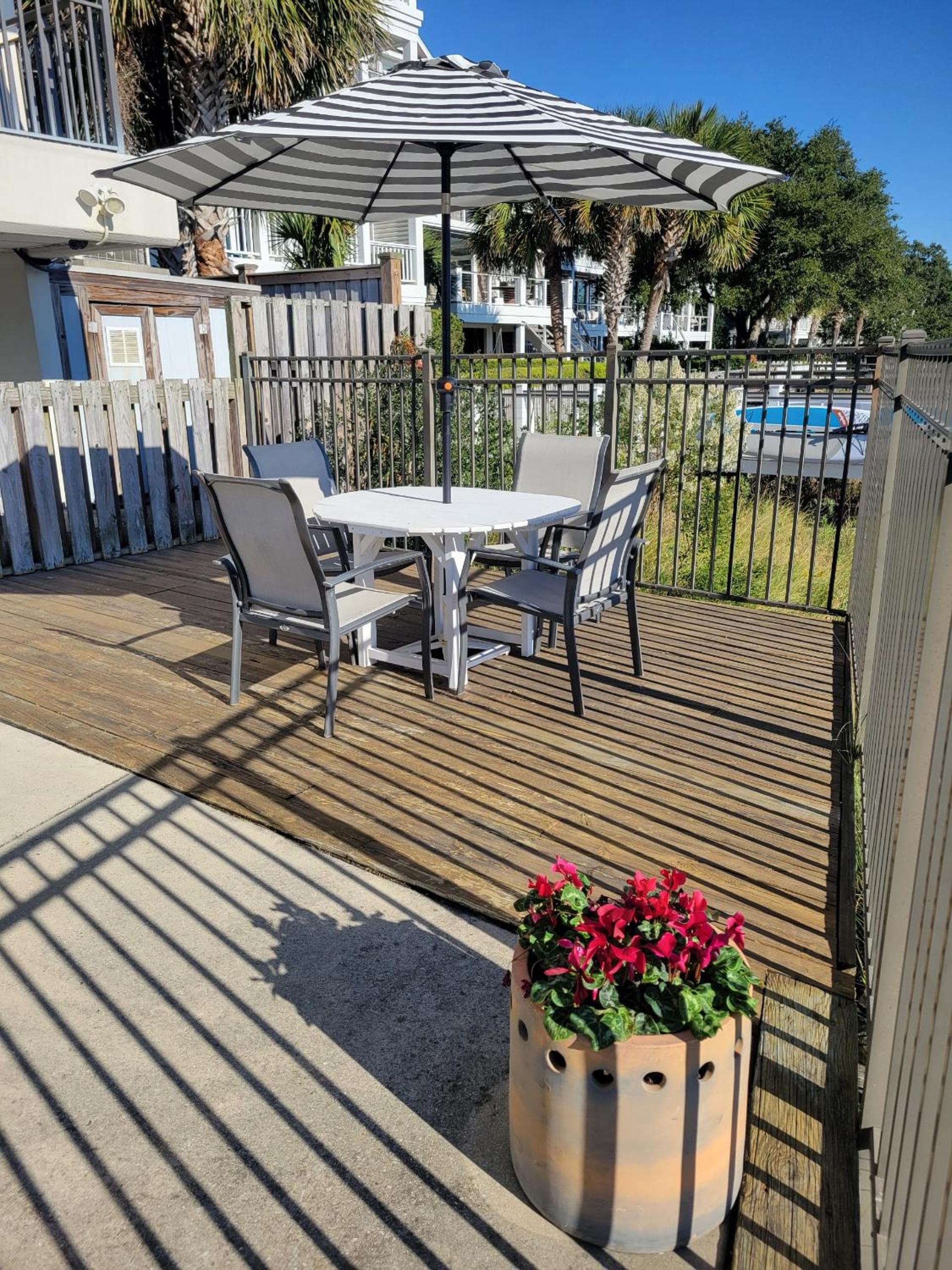 Harbor Inn photo 21