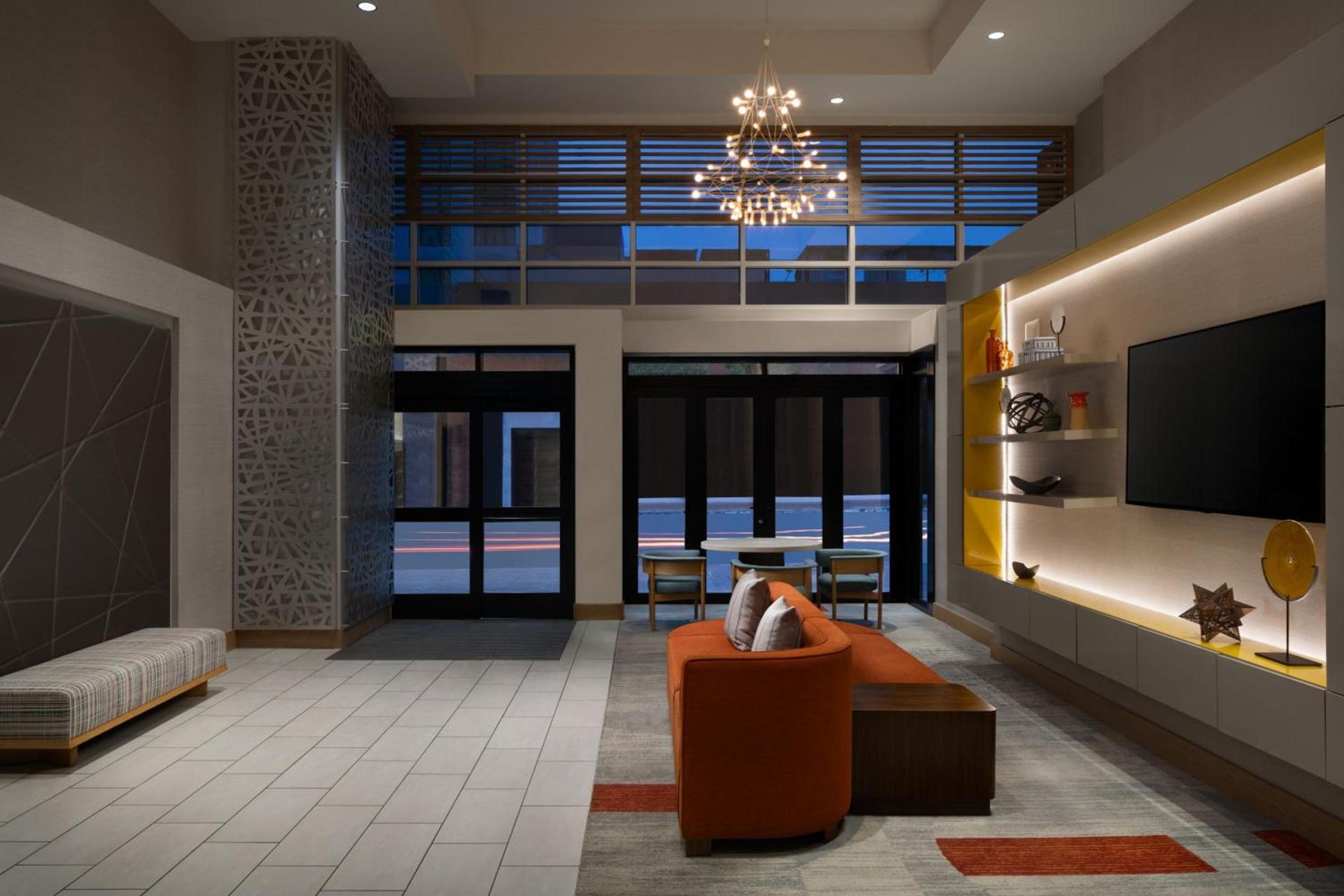 Courtyard by Marriott San Diego Gaslamp/Convention Center photo 12