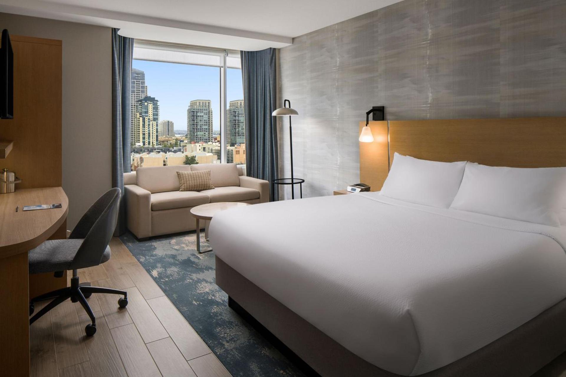 Courtyard by Marriott San Diego Gaslamp/Convention Center photo 14