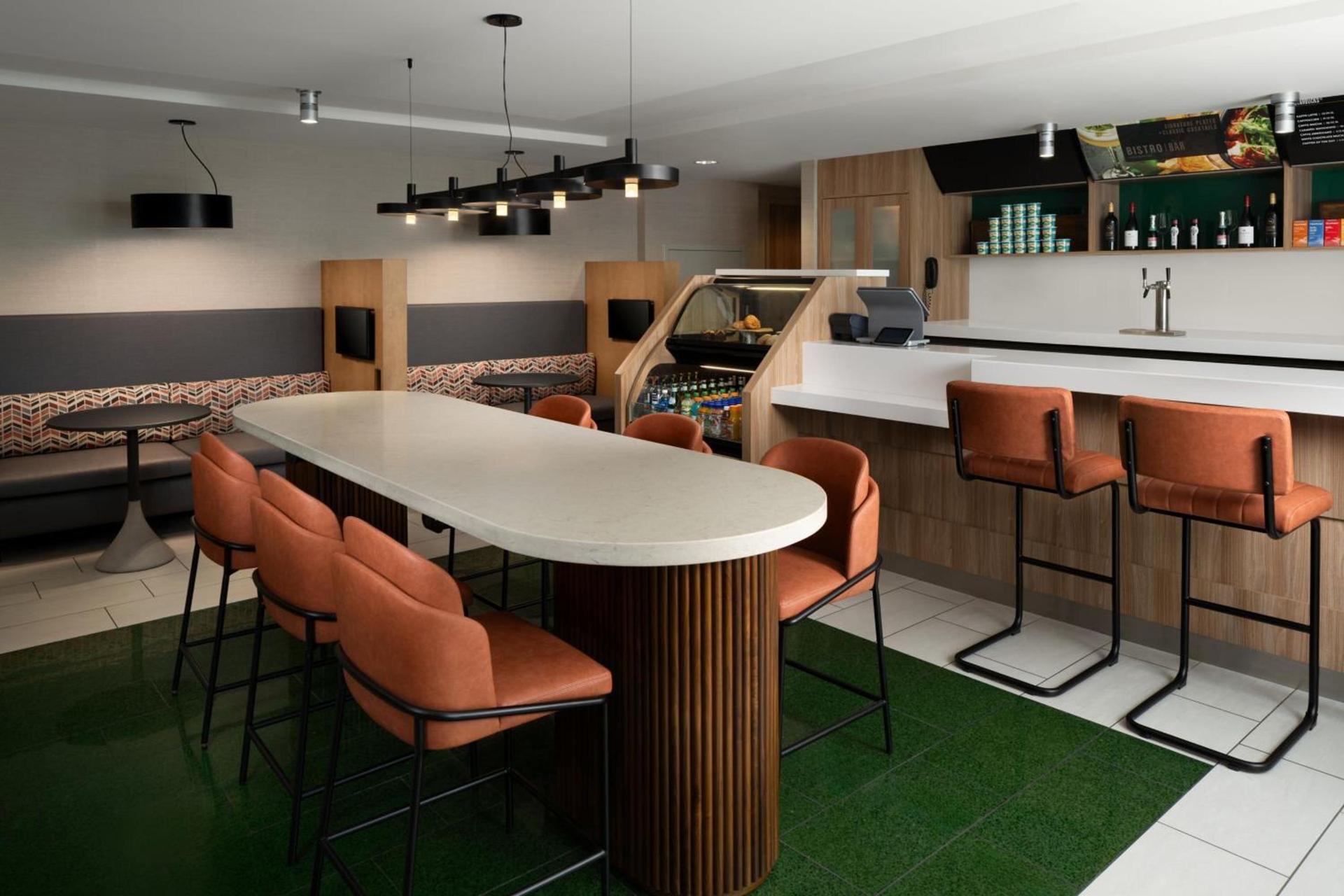 Courtyard by Marriott San Diego Gaslamp/Convention Center photo 36