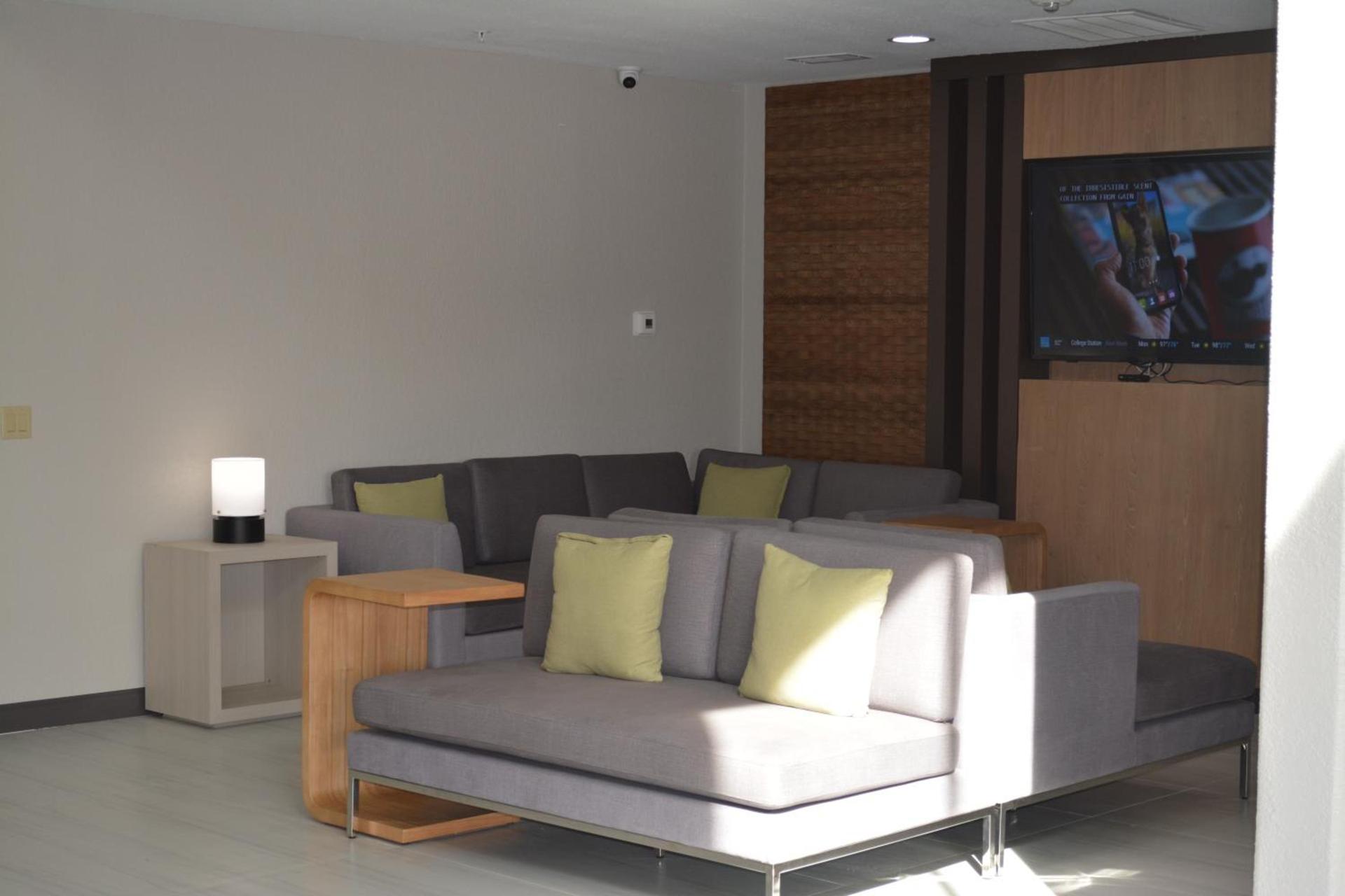 Wingate by Wyndham College Station South photo 34