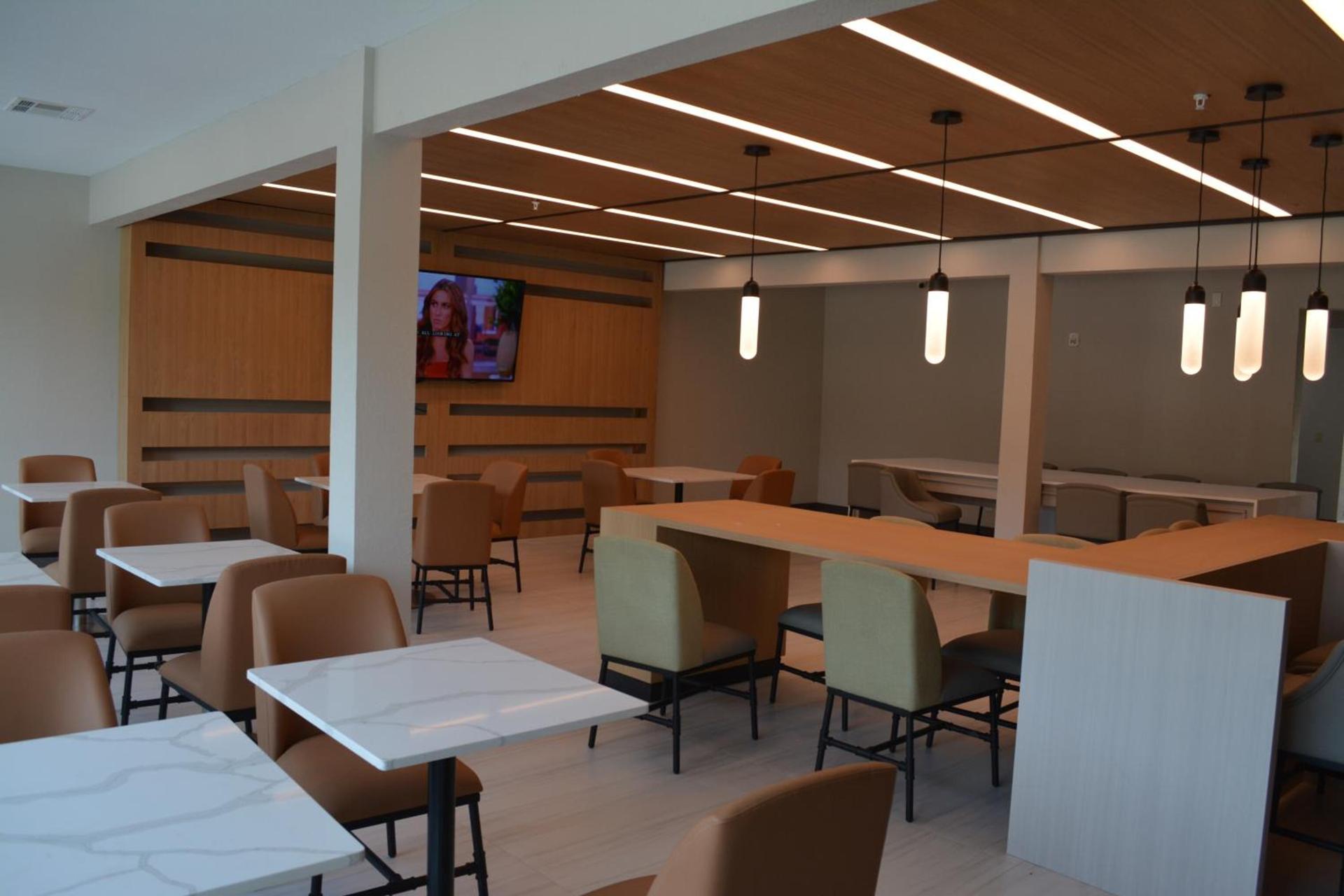 Wingate by Wyndham College Station South photo 37