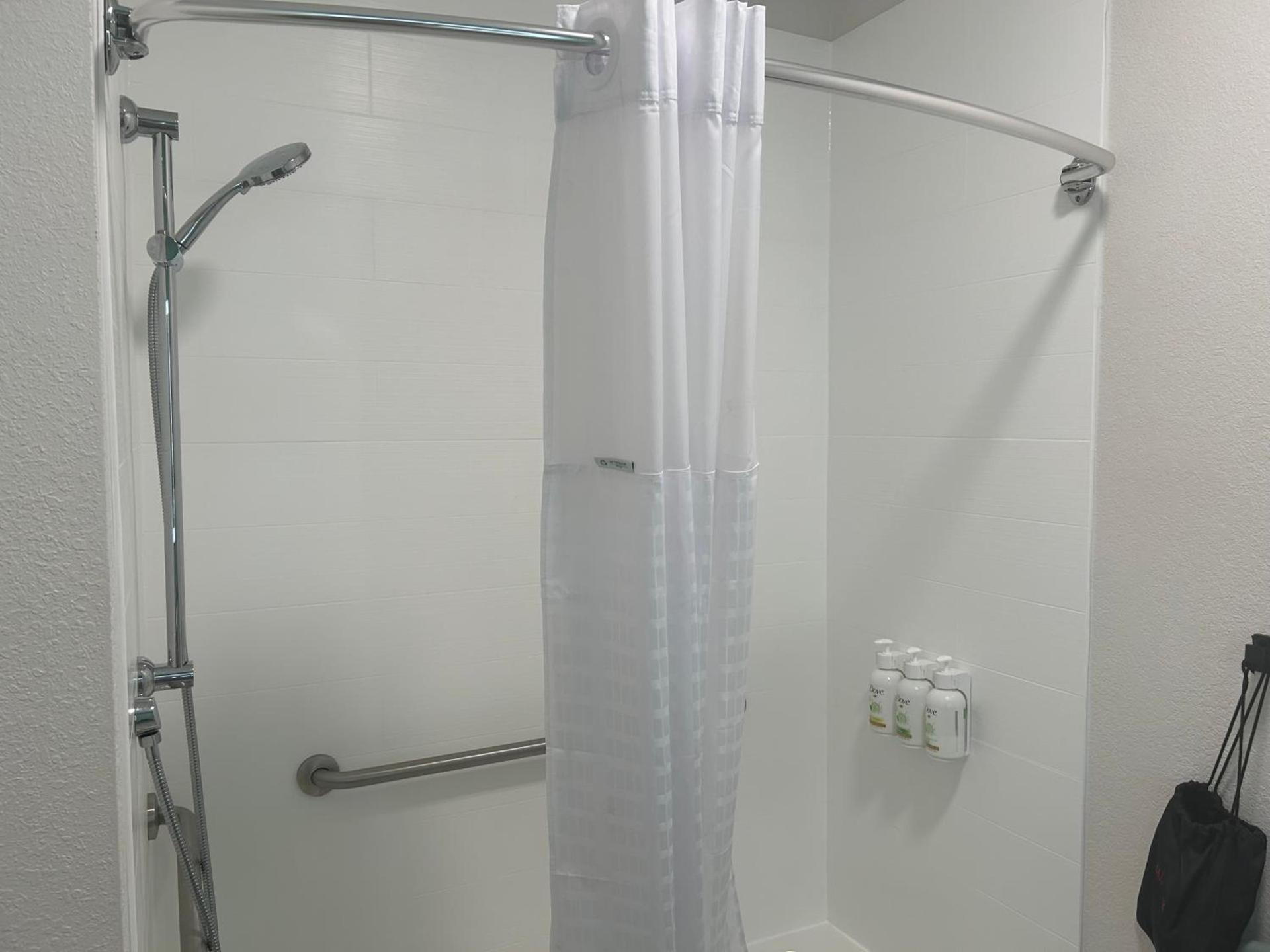 Wingate Suites By Wyndham Mansfield Ontario photo 43