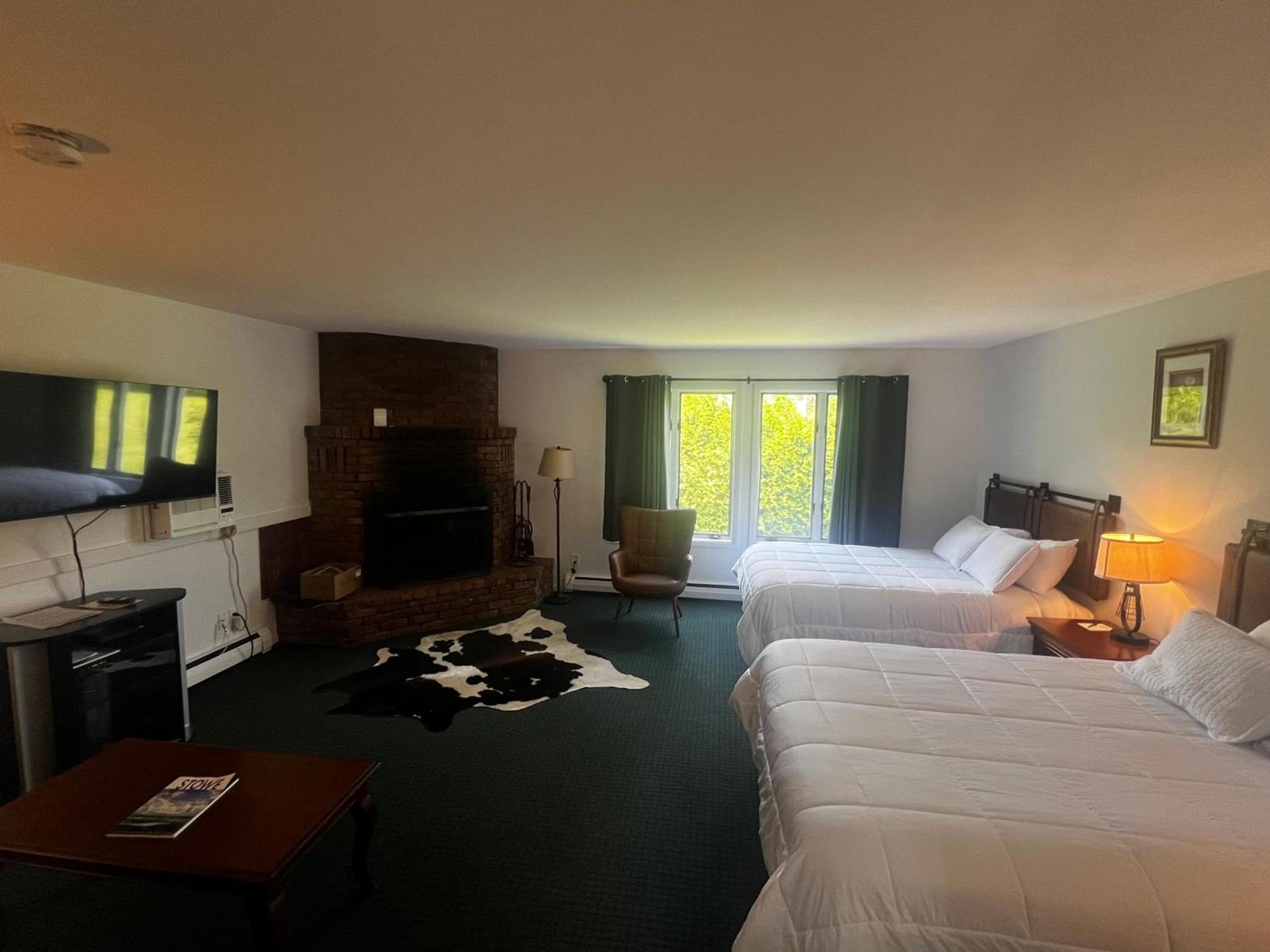 Stowe Motel & Snowdrift photo 30