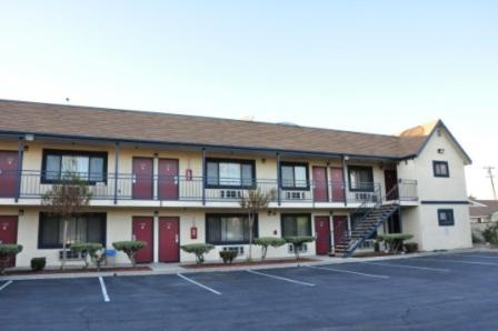 Luxury Inn photo 12