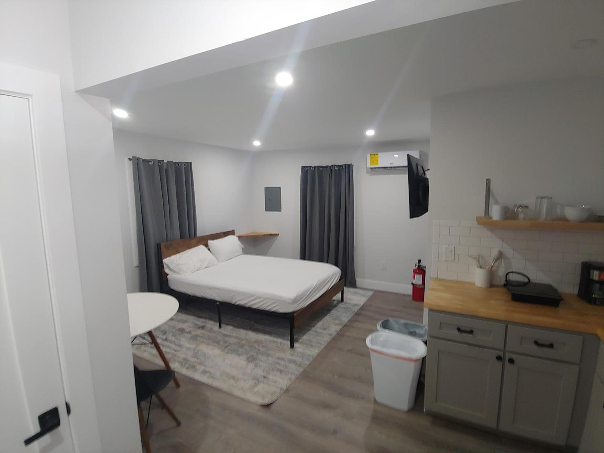 Vermont Suites photo 2