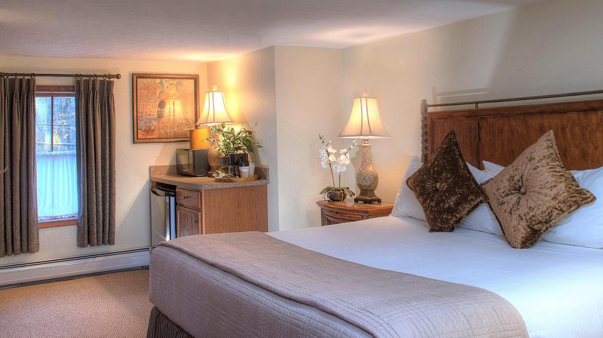 Woodfield Manor - A Sundance Vacations Property photo 47