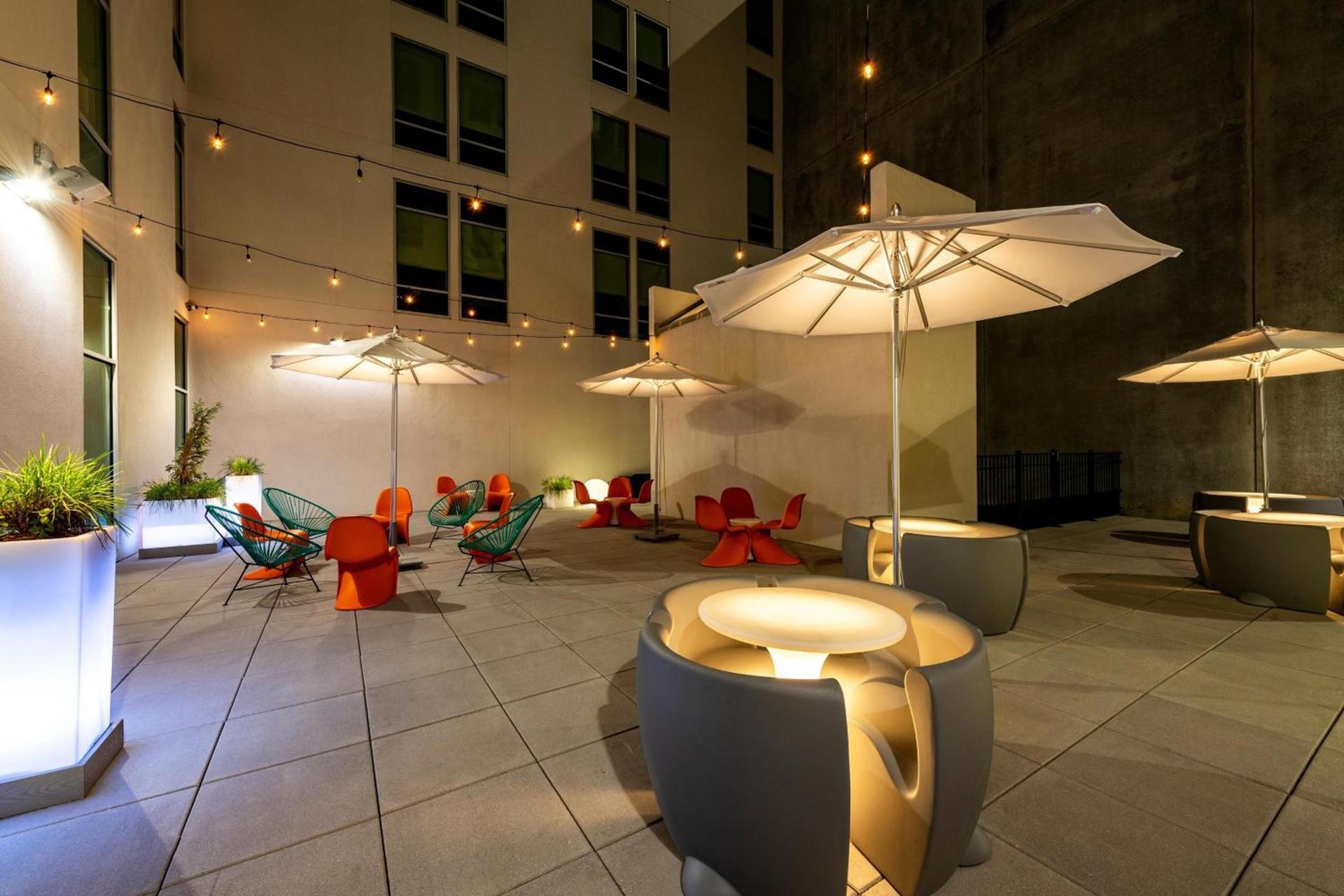 Aloft by Marriott Savannah Downtown Historic District photo 4