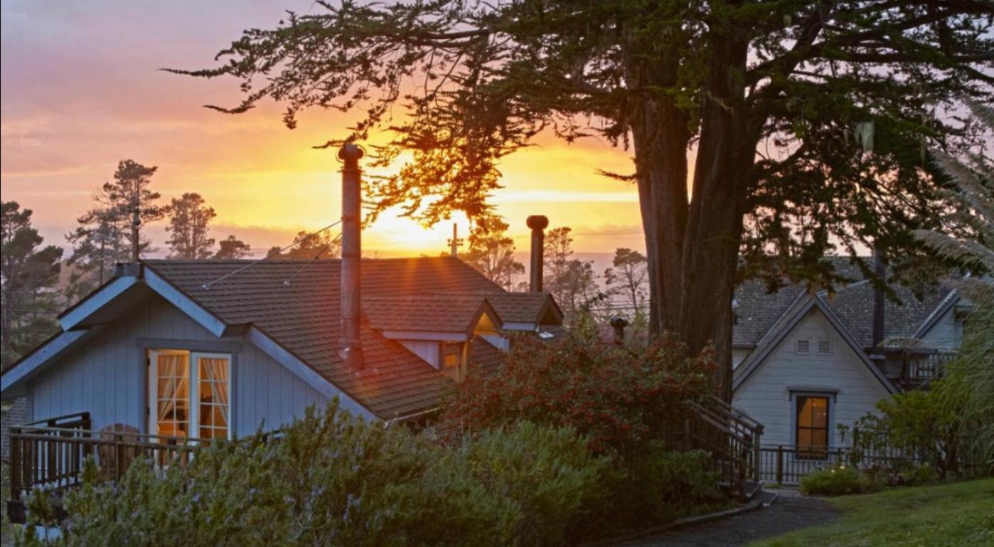 Dennen's Victorian Farmhouse photo 21