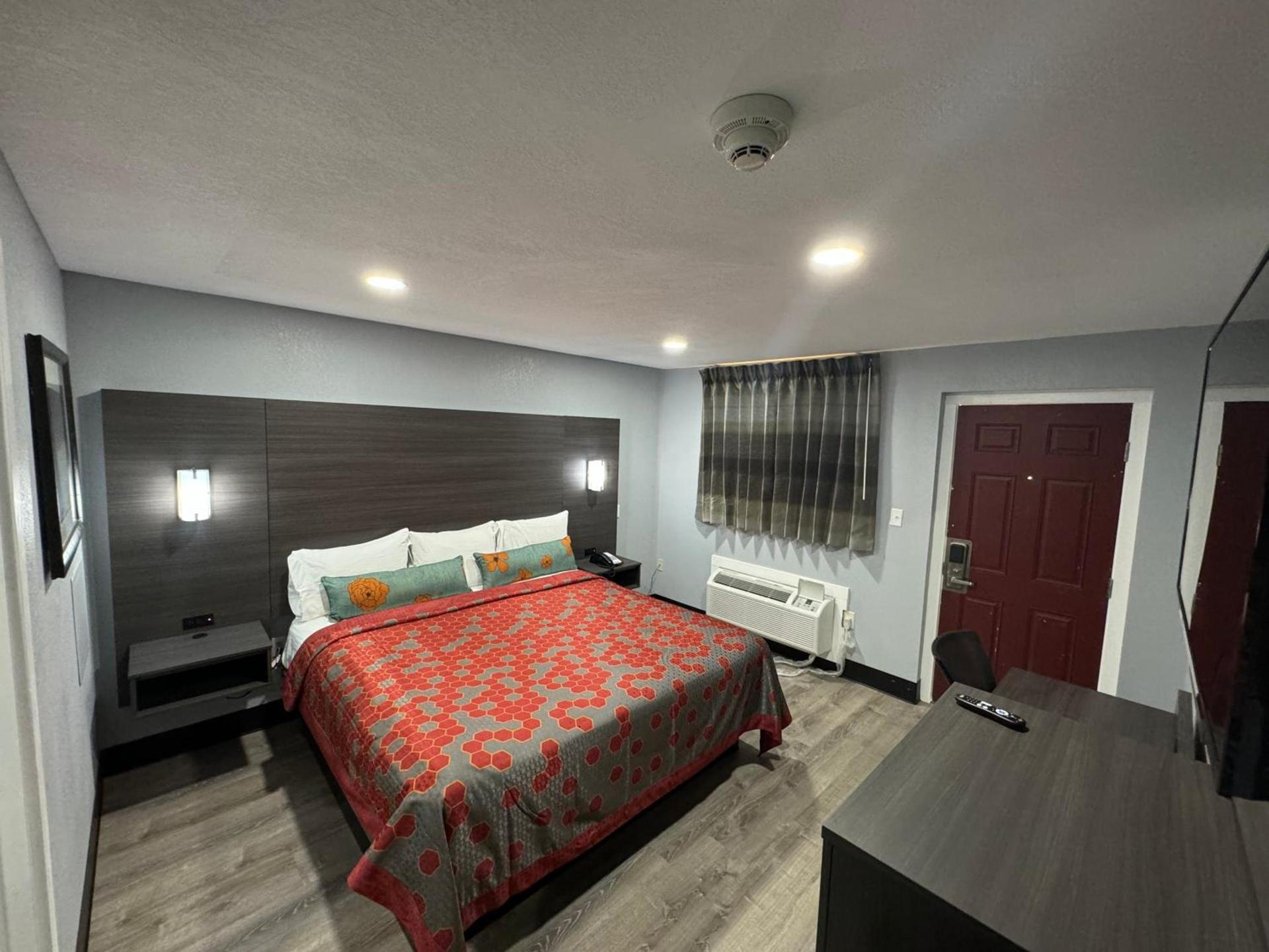 America's Value Inn photo 24