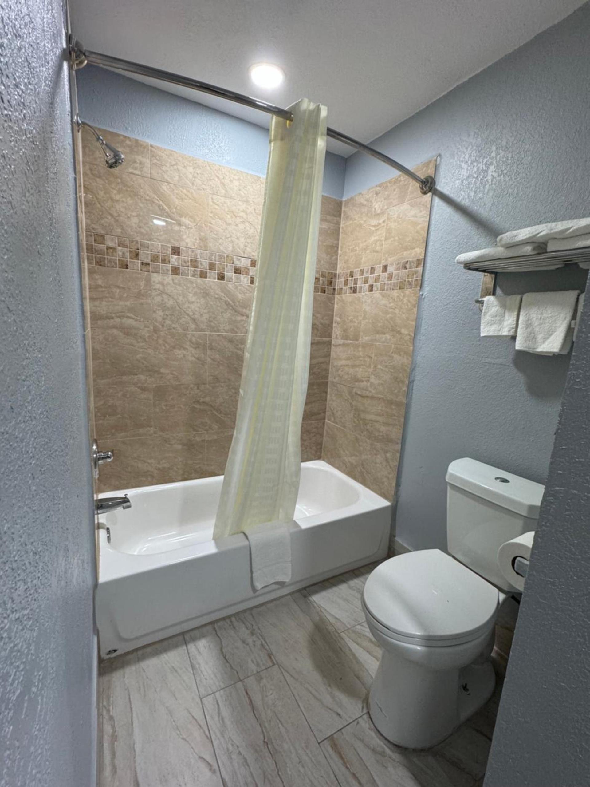America's Value Inn photo 18