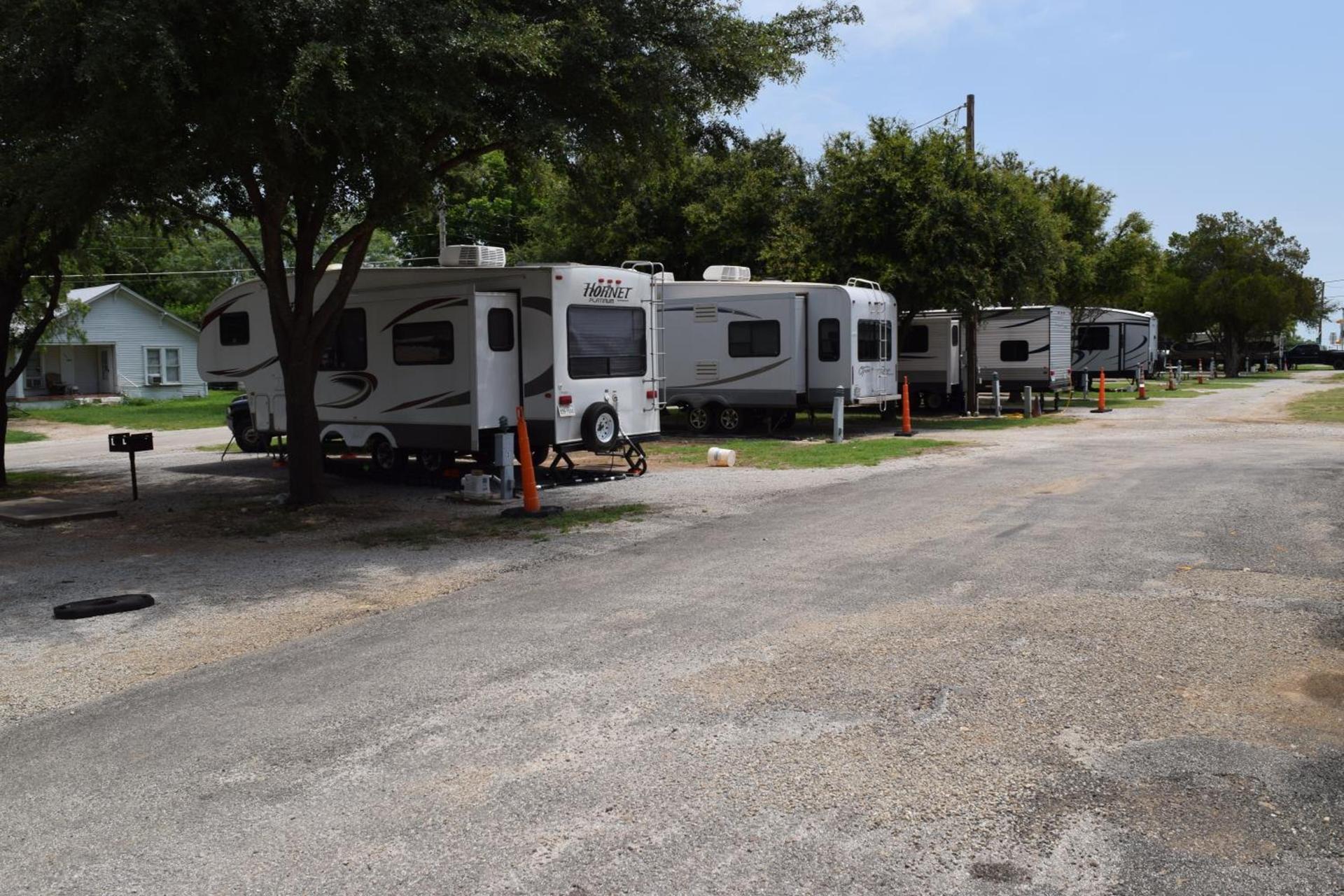 Albany Inn & RV Campground photo 10