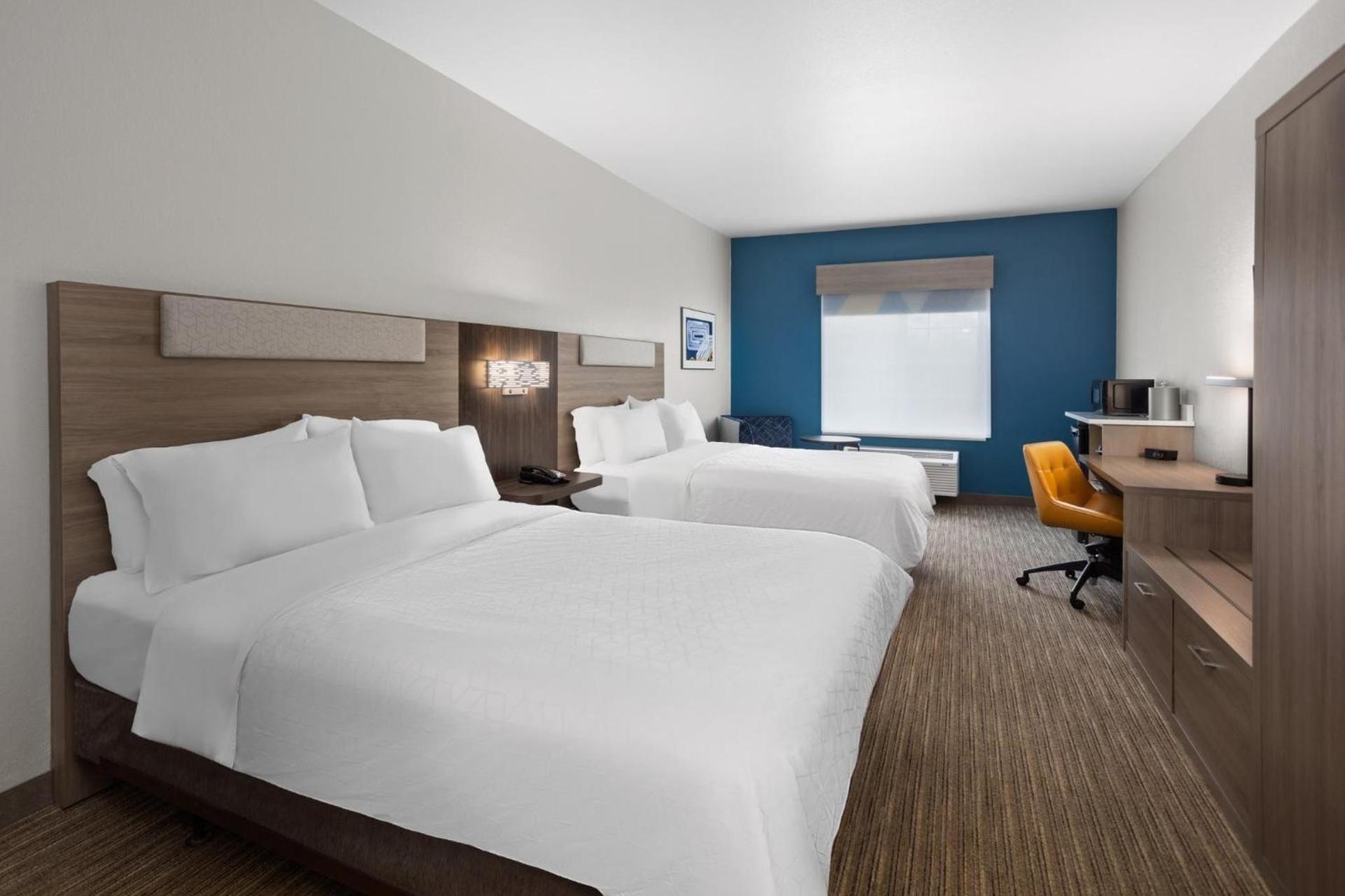 Holiday Inn Express Hotel & Suites Acme-Traverse City by IHG photo 65