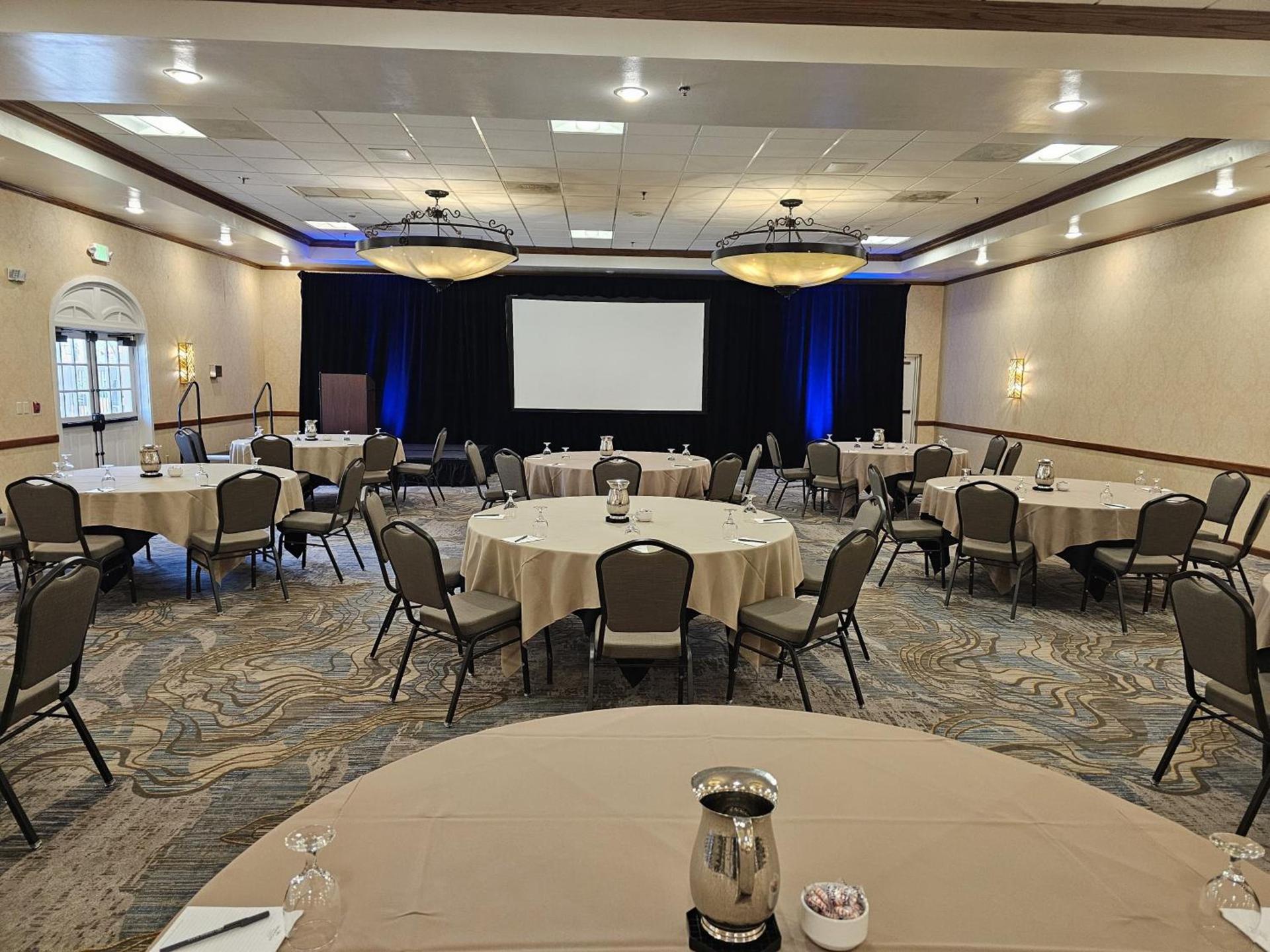 Crowne Plaza Phoenix - Chandler Golf Resort by IHG photo 83