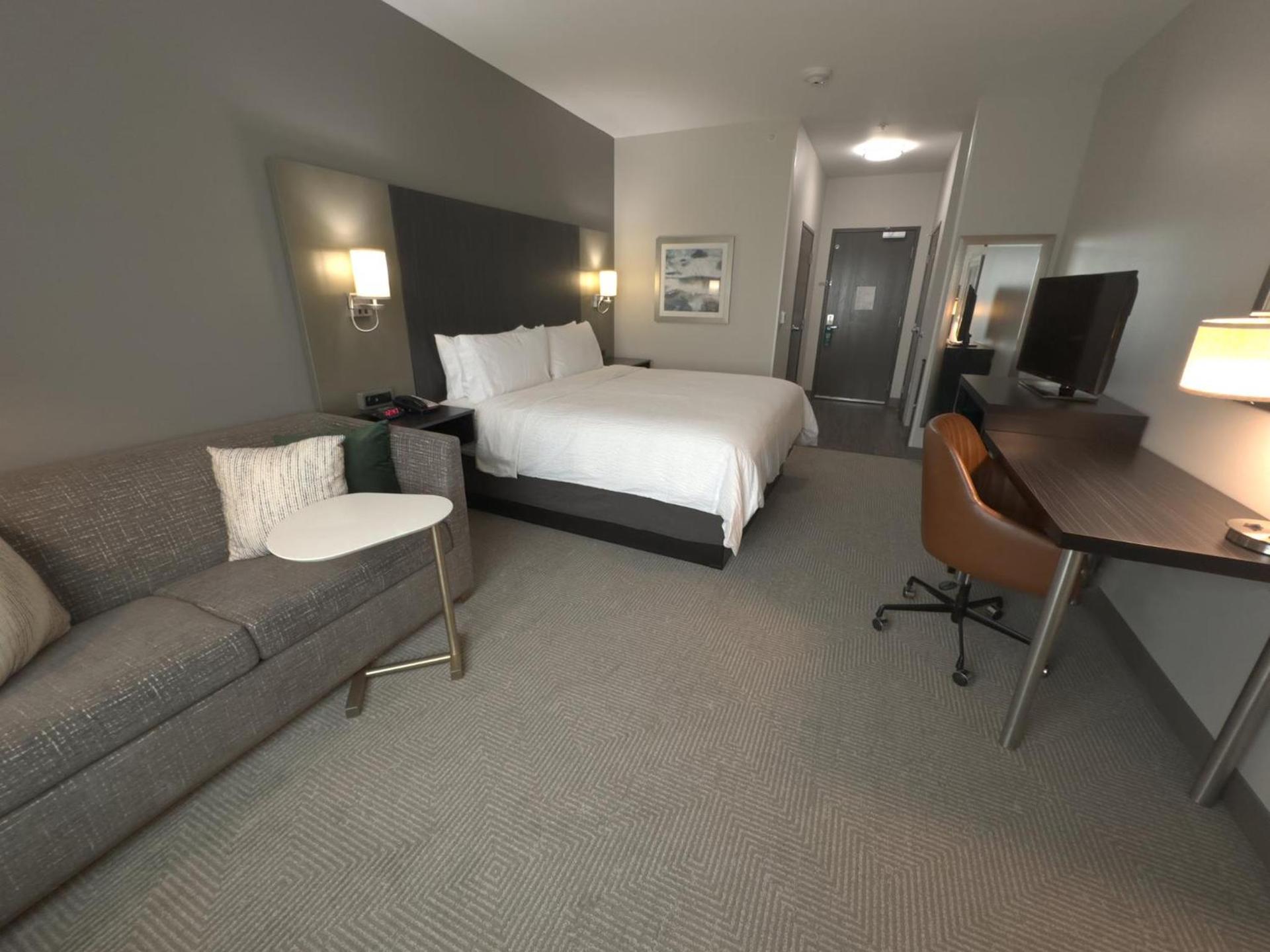 Holiday Inn Carlsbad/San Diego by IHG photo 75