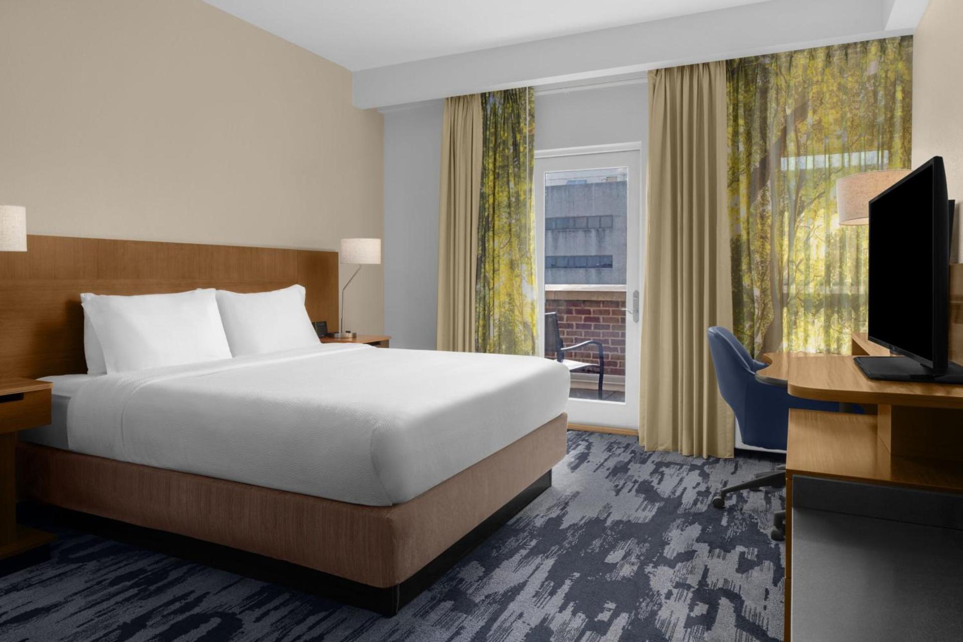 Fairfield Inn & Suites by Marriott Savannah Downtown Historic District photo 9