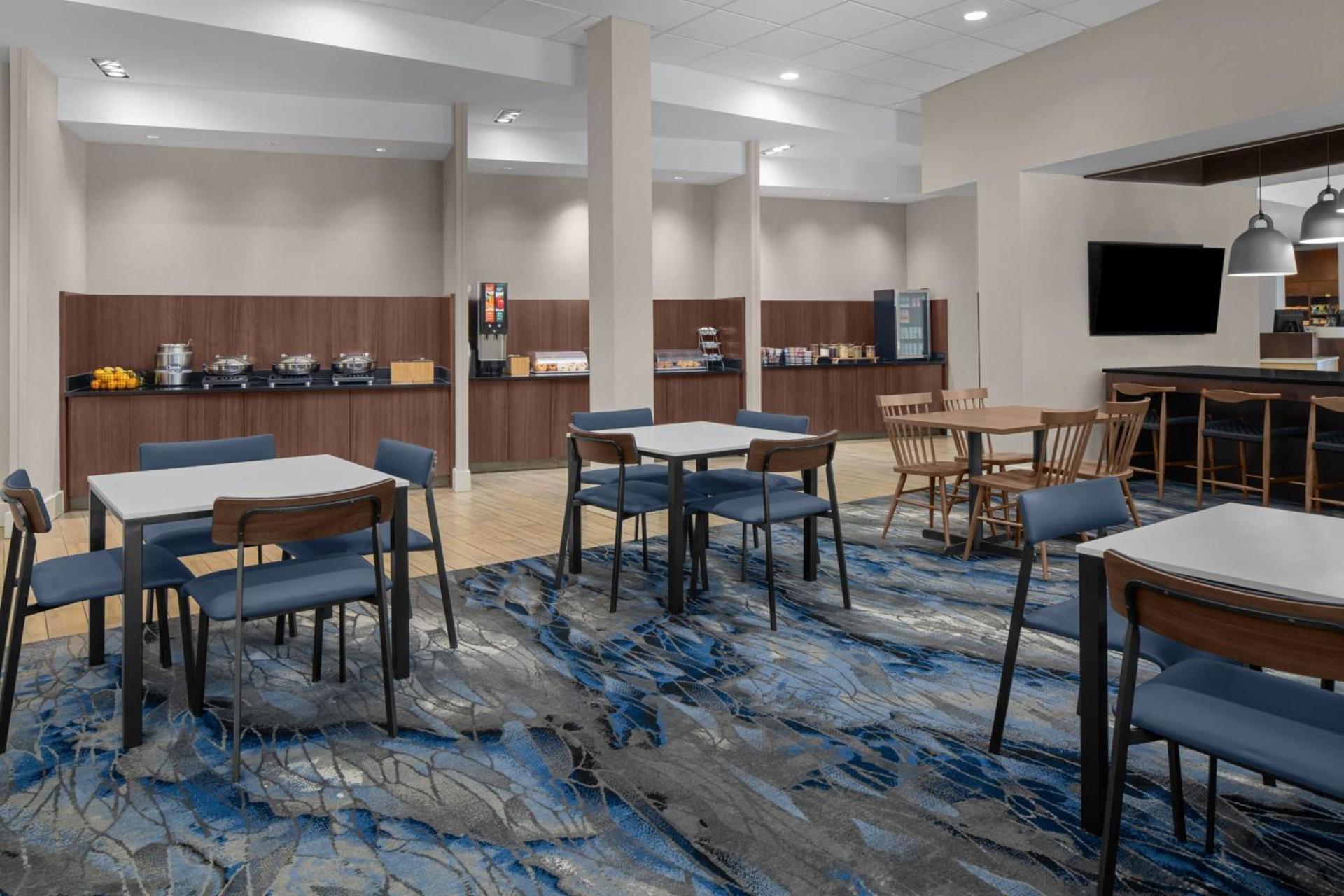 Fairfield Inn & Suites by Marriott Savannah Downtown Historic District photo 21