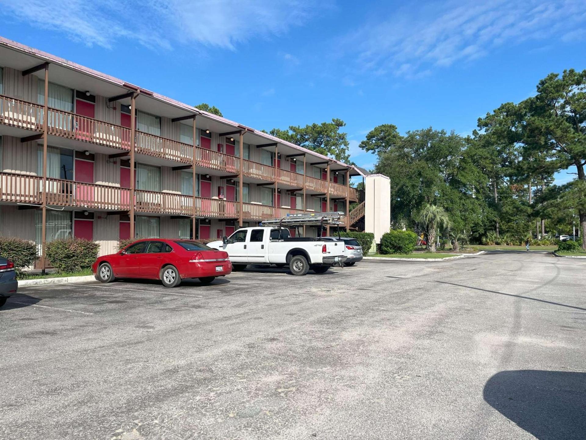 Motel 6 Summerville, SC Charleston photo 3