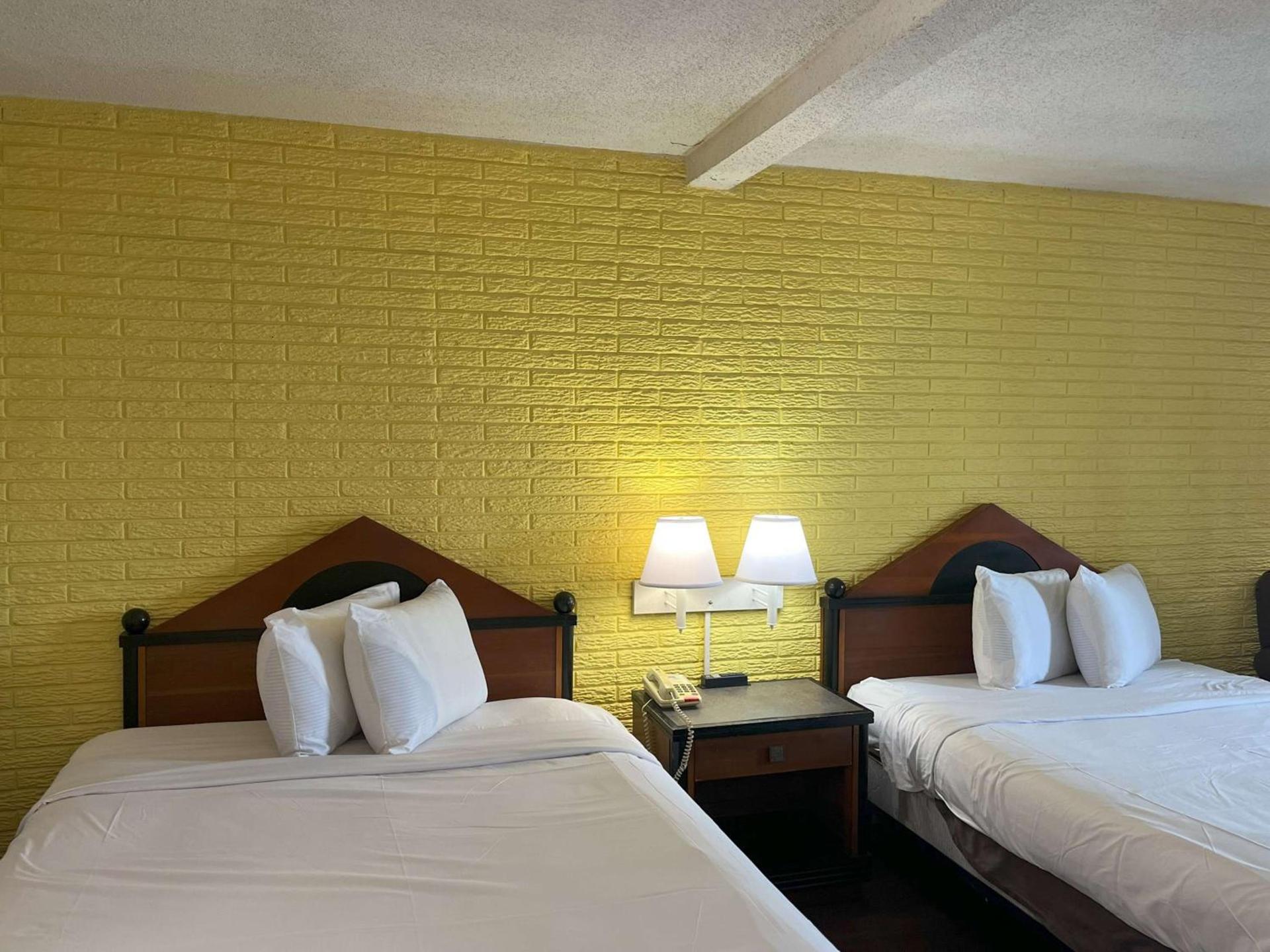 Motel 6 Summerville, SC Charleston photo 6