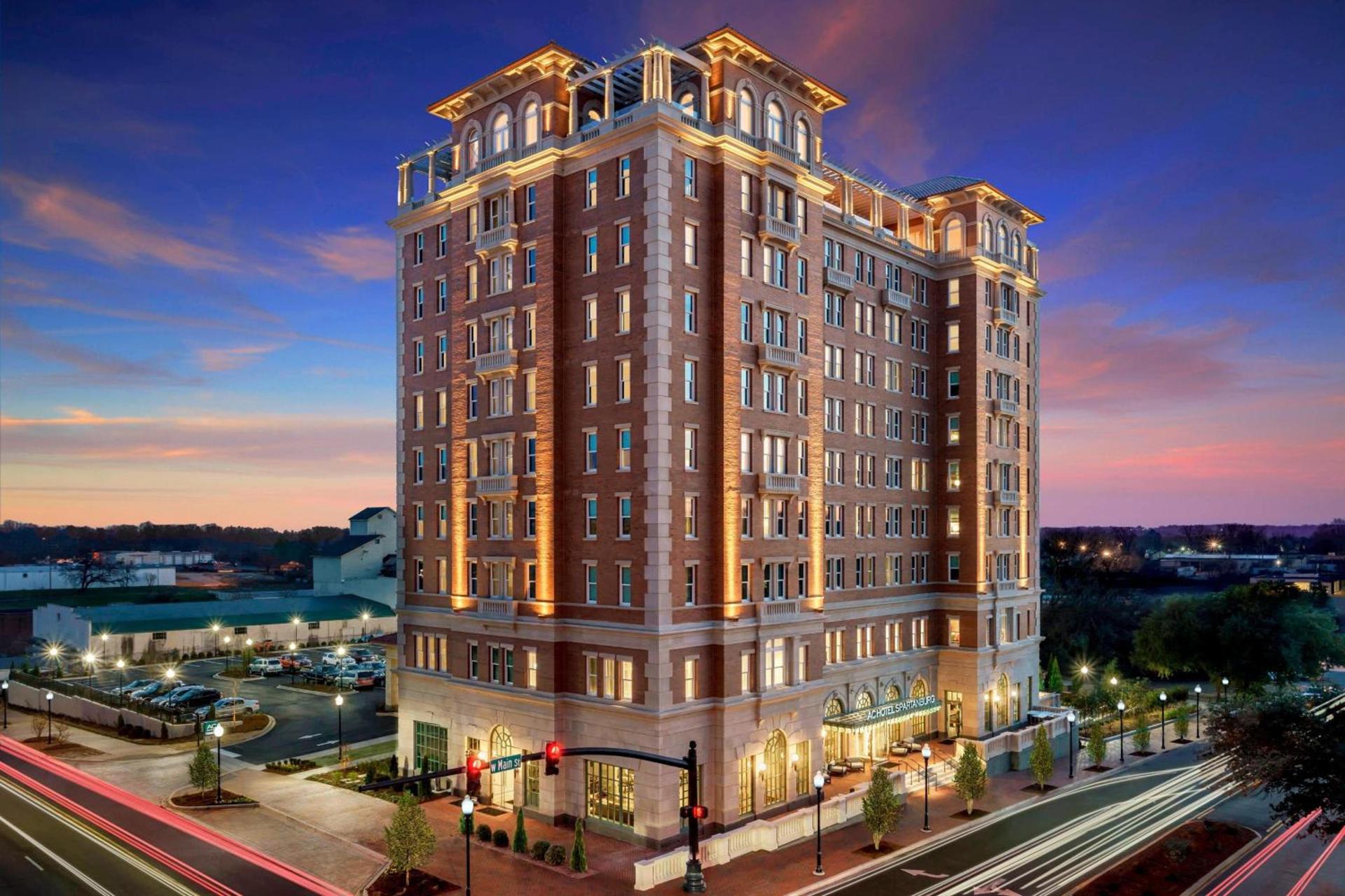 AC Hotel by Marriott Spartanburg photo 2