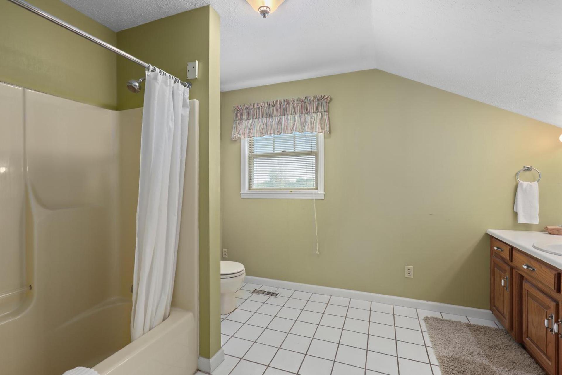 Four Seasons Country Inn photo 9