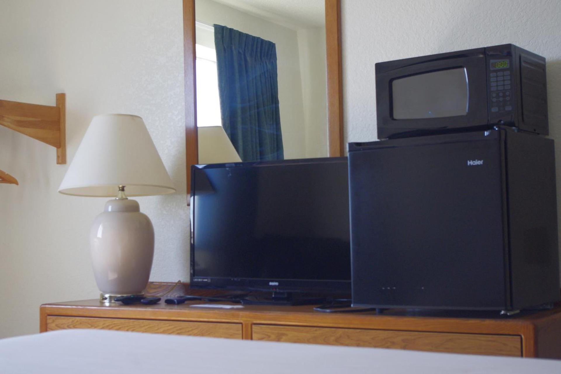 Selby Motel photo 56