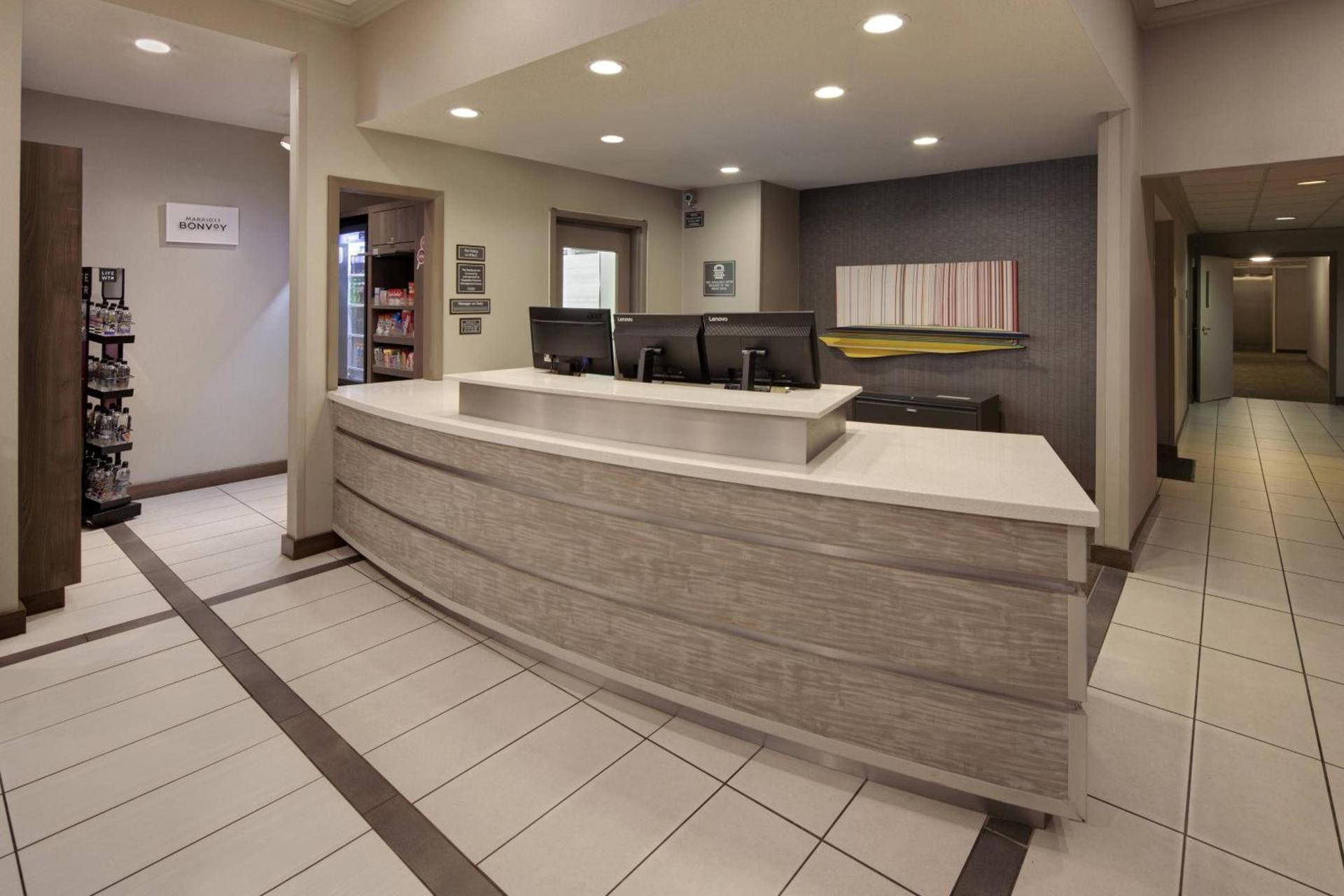 Residence Inn Indianapolis Airport photo 6