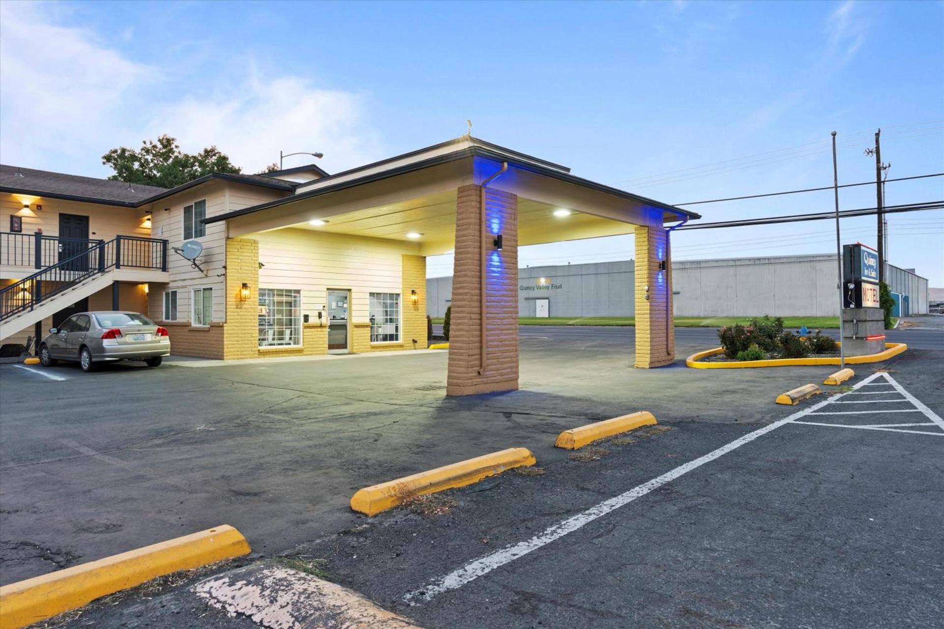 Quincy INN and Suites photo 41