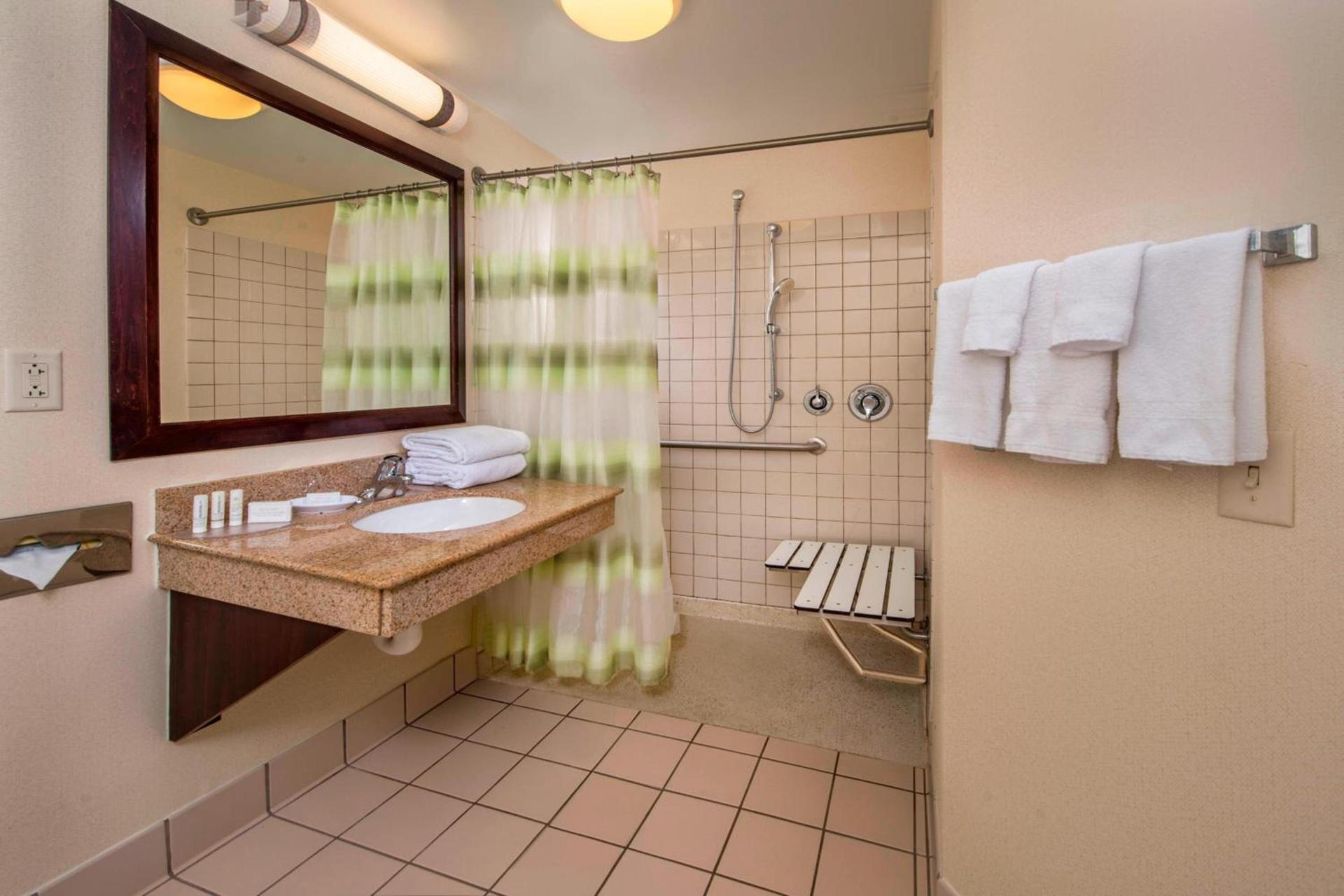 Springhill Suites by Marriott State College photo 16