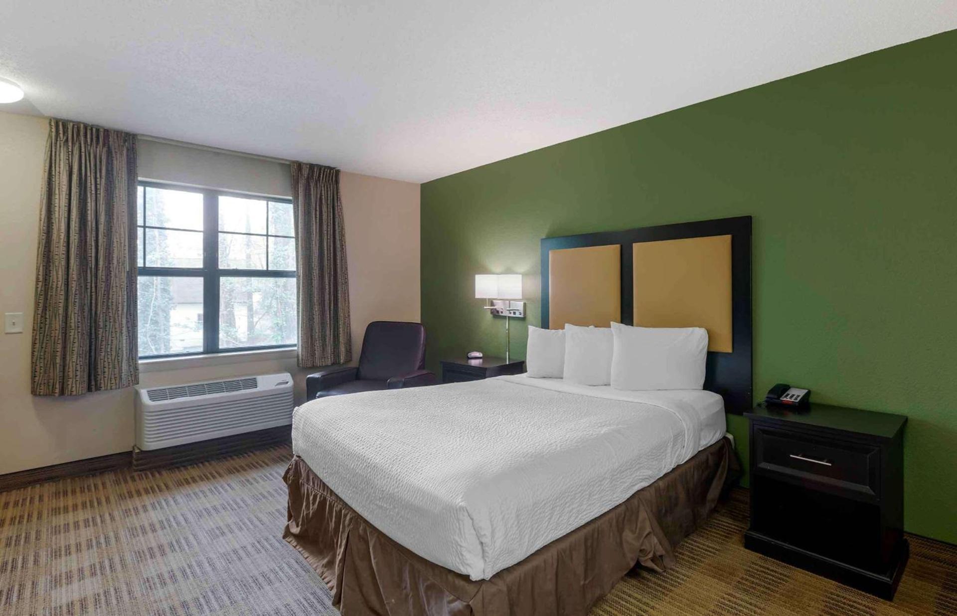 Extended Stay America Select Suites - Atlanta - Clairmont photo 6