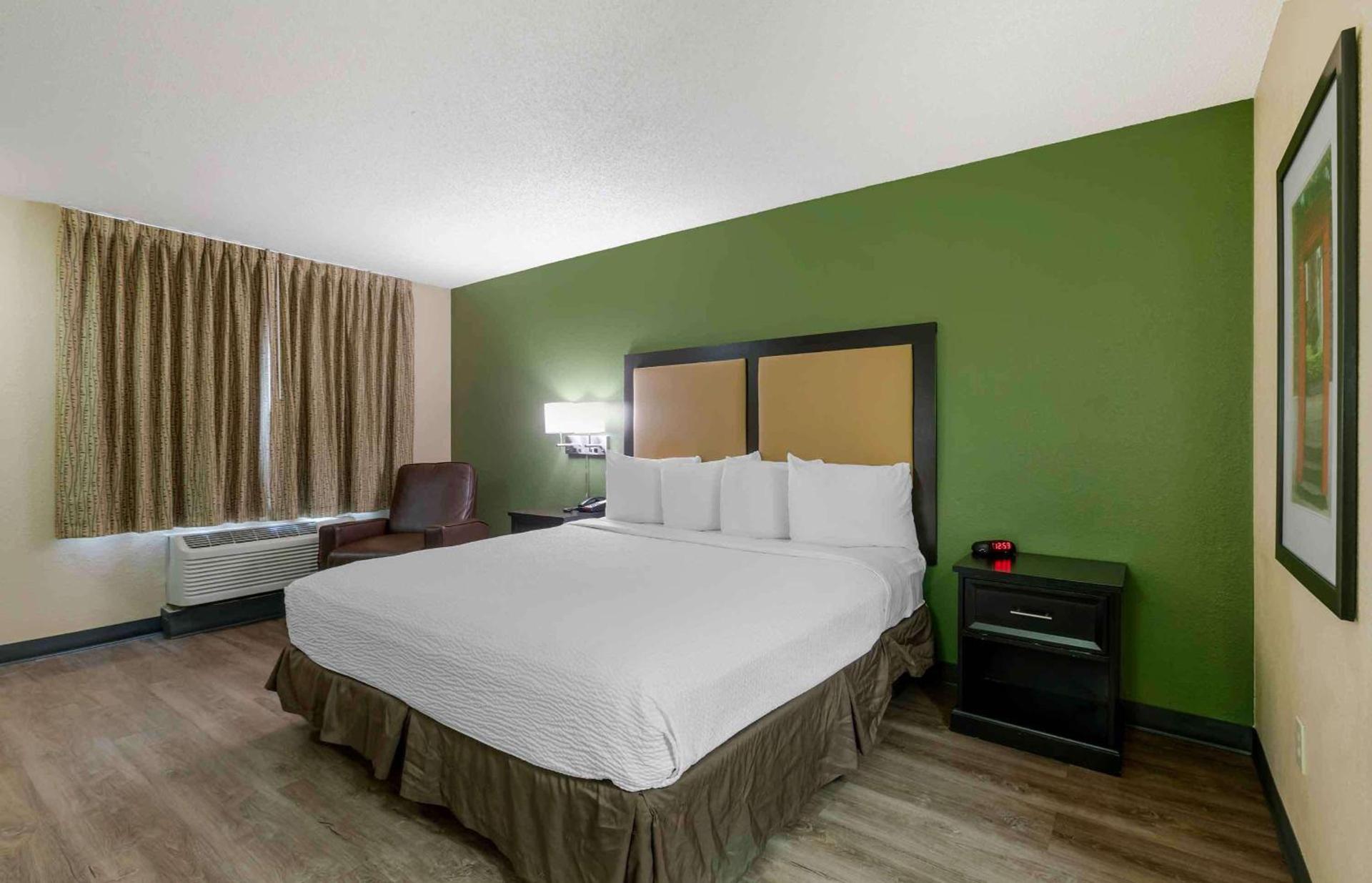Extended Stay America Select Suites - Atlanta - Clairmont photo 16