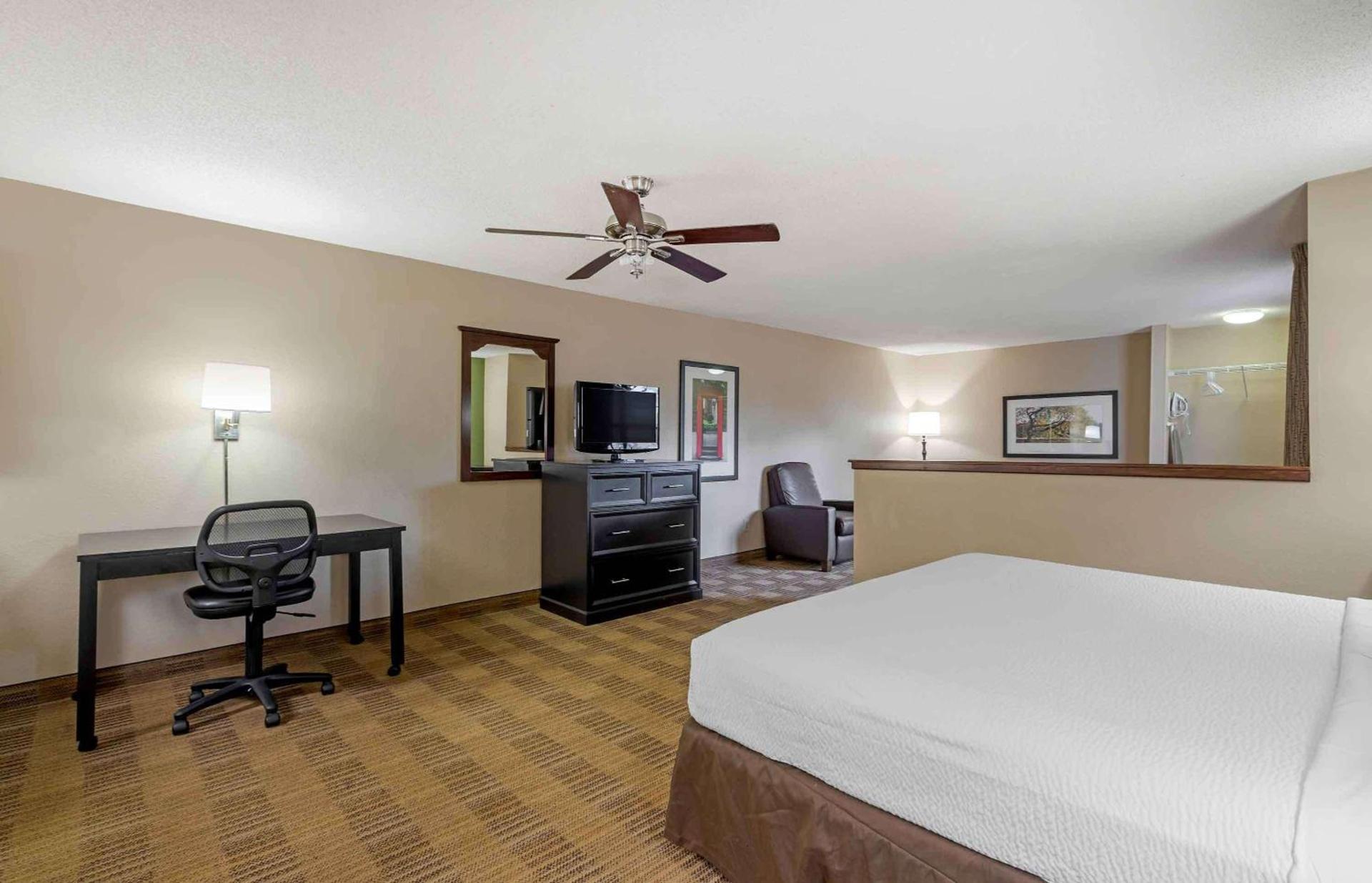 Extended Stay America Select Suites - Atlanta - Clairmont photo 25