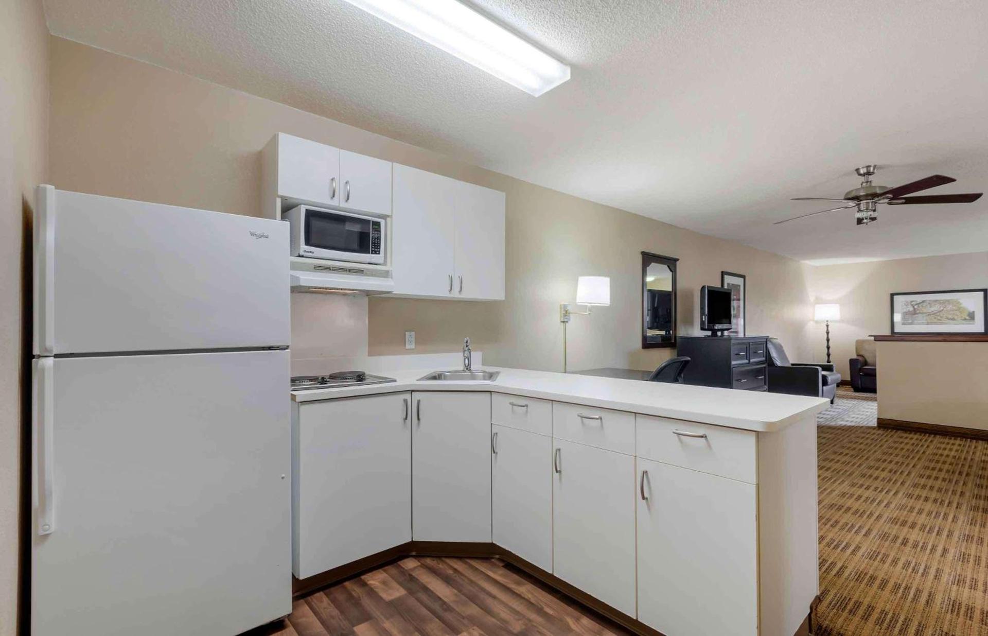 Extended Stay America Select Suites - Atlanta - Clairmont photo 27