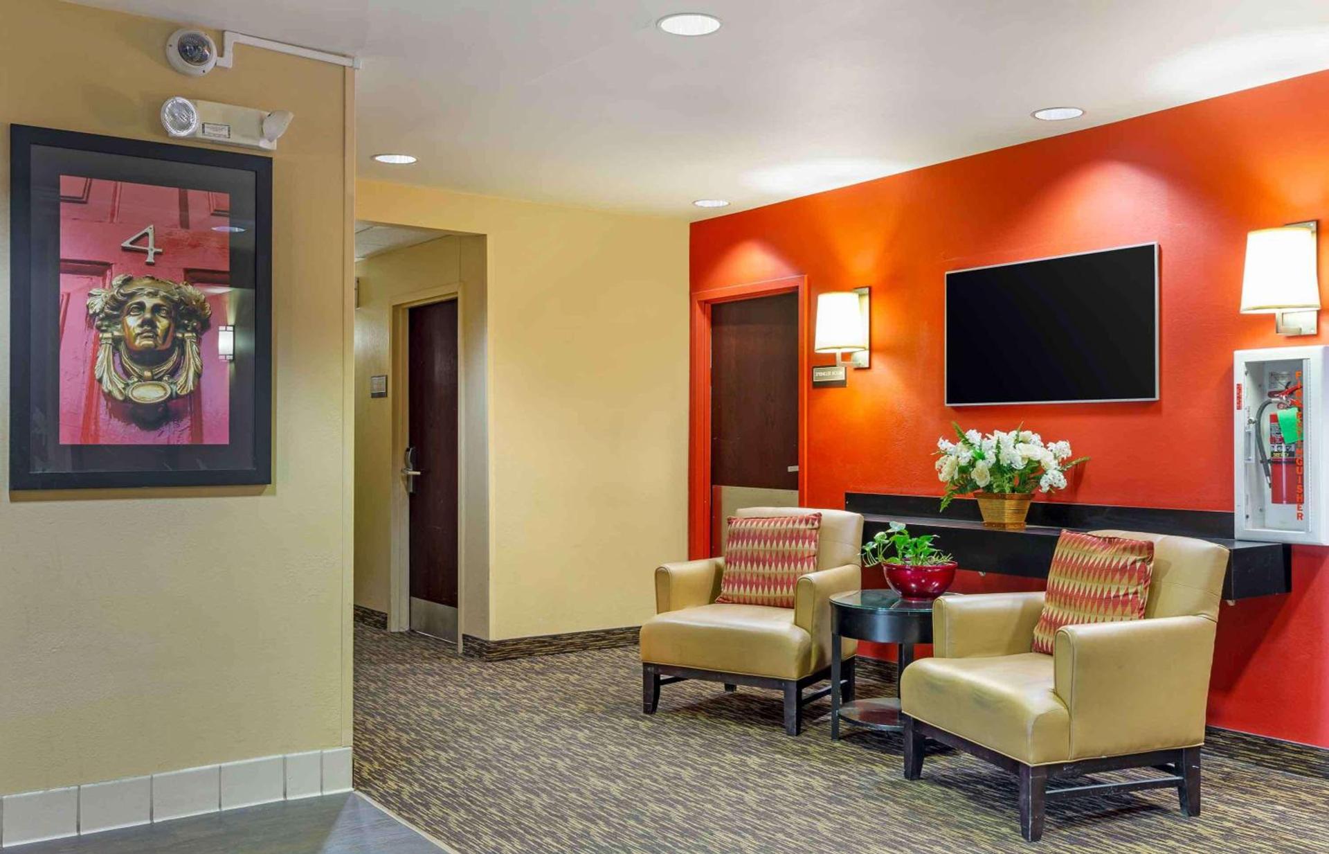 Extended Stay America Select Suites - Hartford - Manchester photo 4