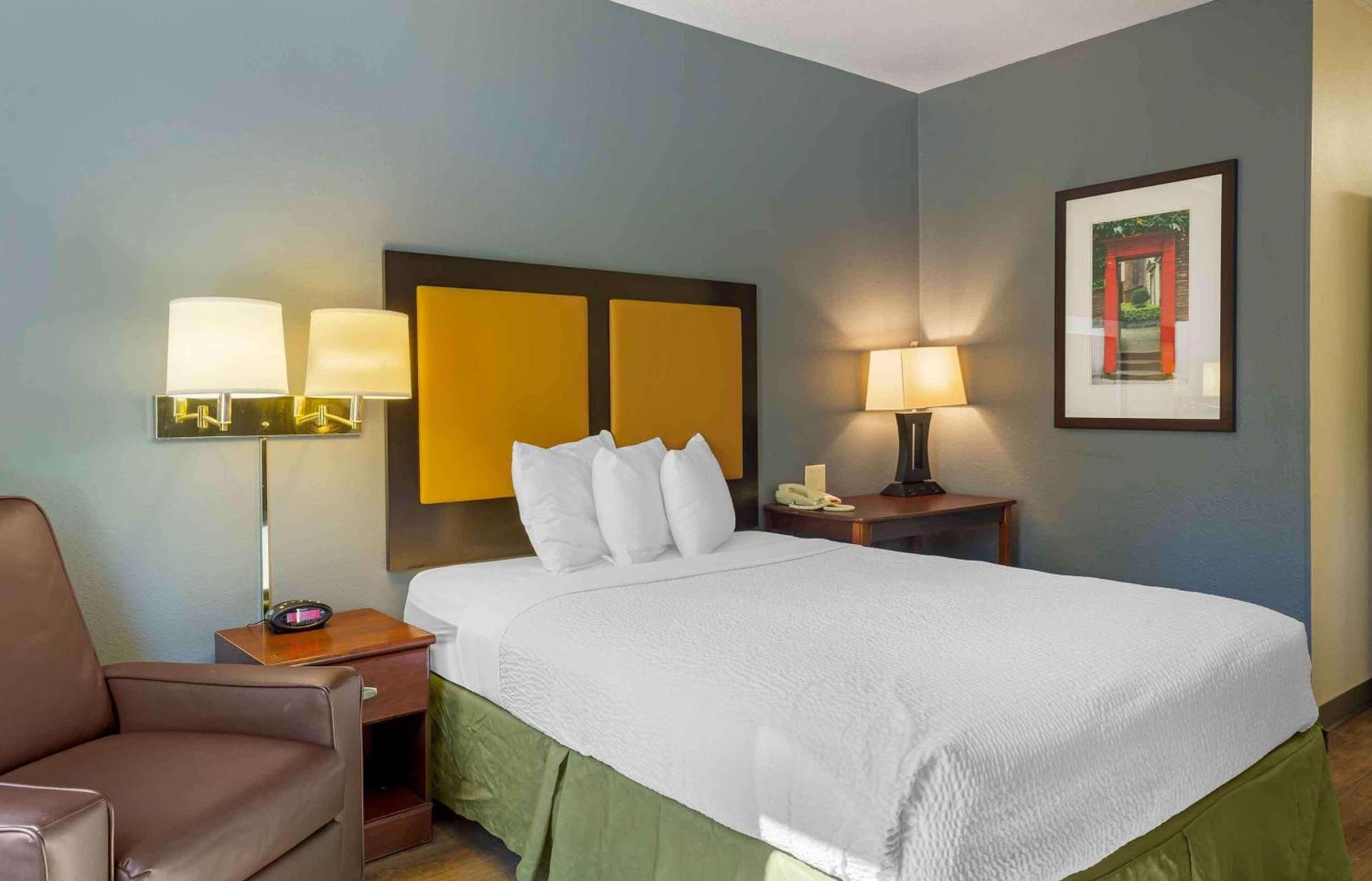 Extended Stay America Select Suites - Hartford - Manchester photo 6