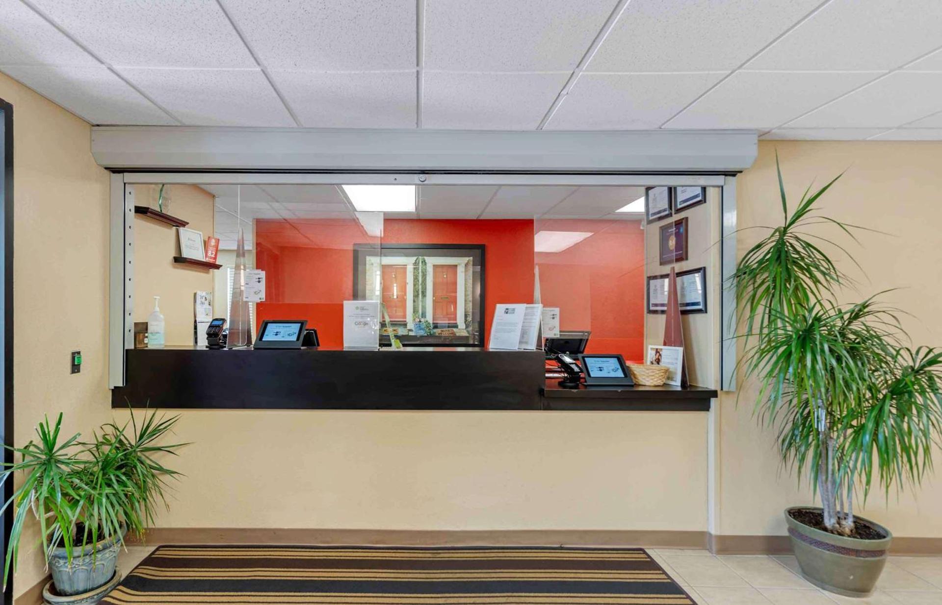 Extended Stay America Select Suites - Chicago - Rolling Meadows photo 2