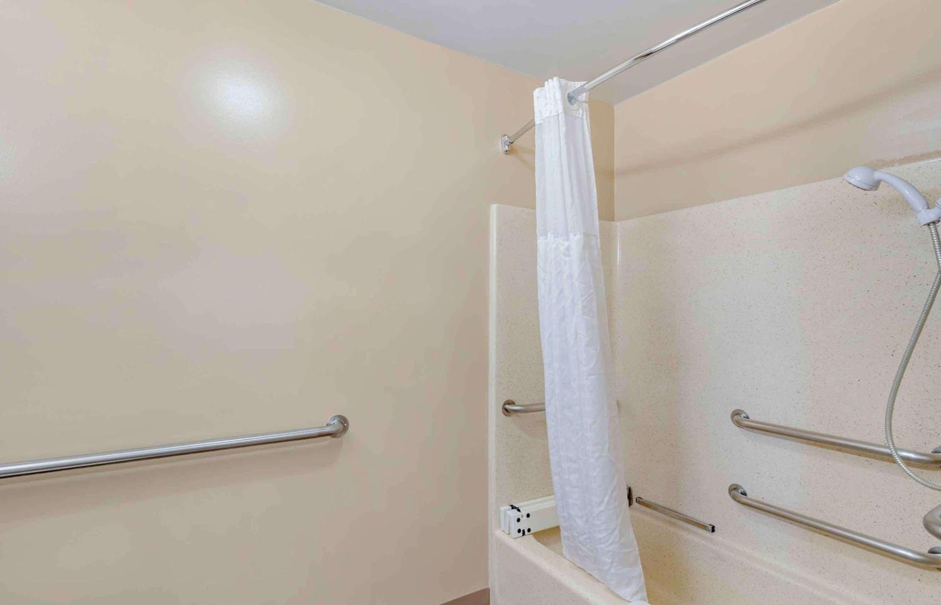 Extended Stay America Select Suites - Chicago - Rolling Meadows photo 13