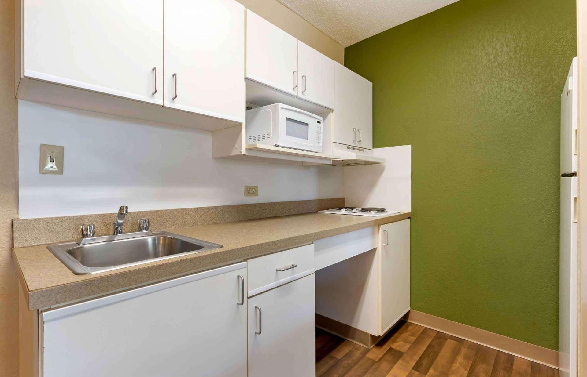 Extended Stay America Select Suites - Chicago - Rolling Meadows photo 17