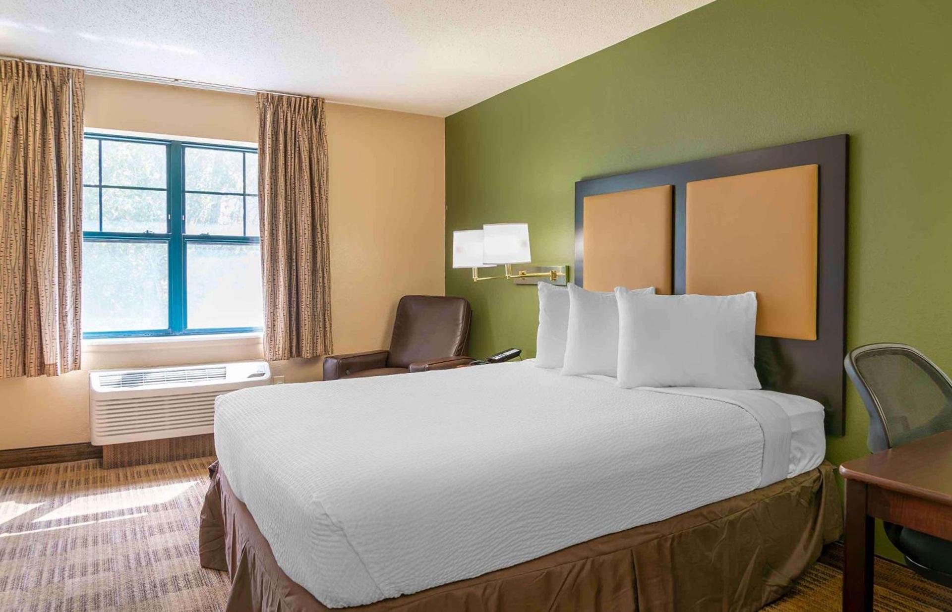 Extended Stay America Select Suites - Detroit - Sterling Heights photo 6